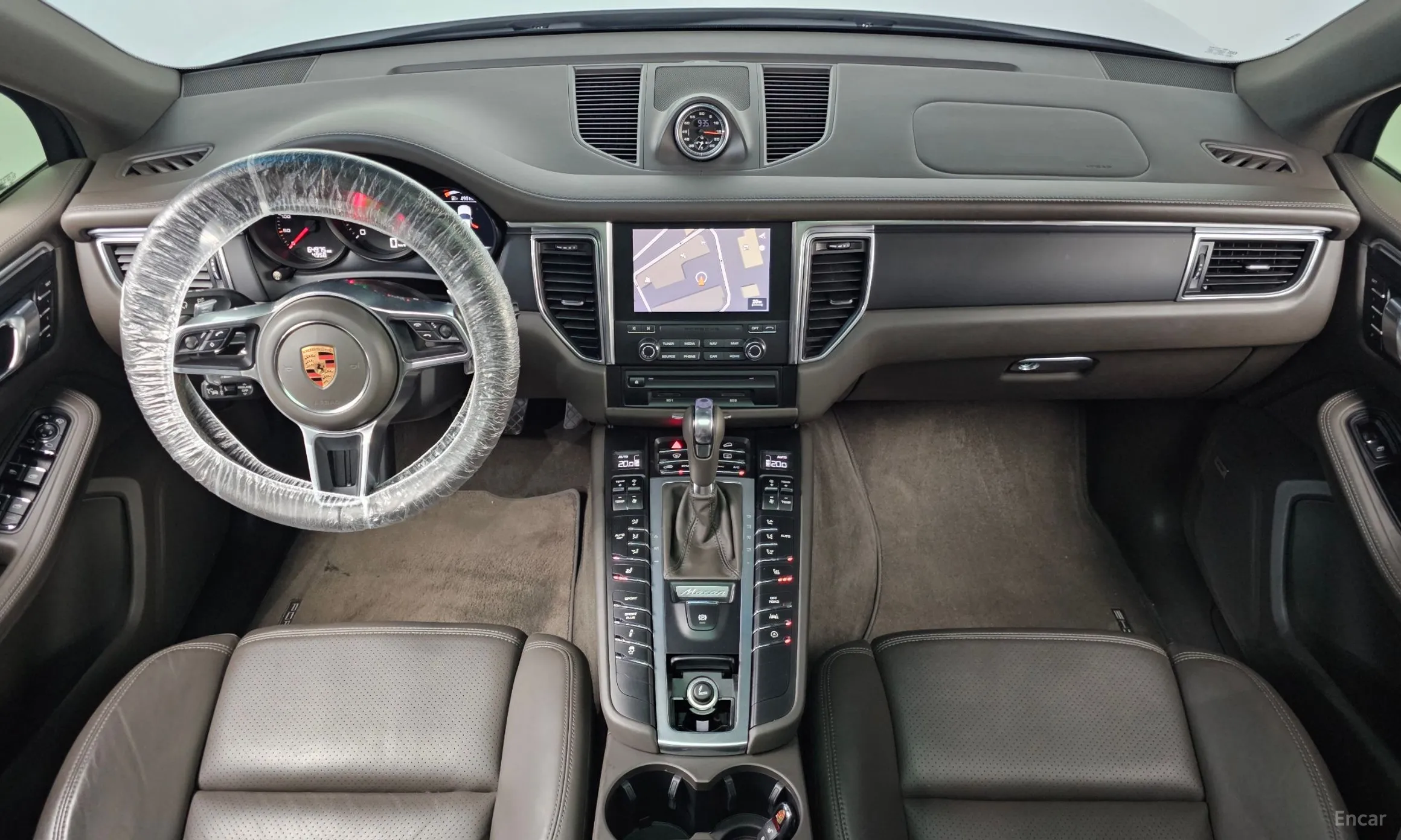 Porsche Macan превью 4