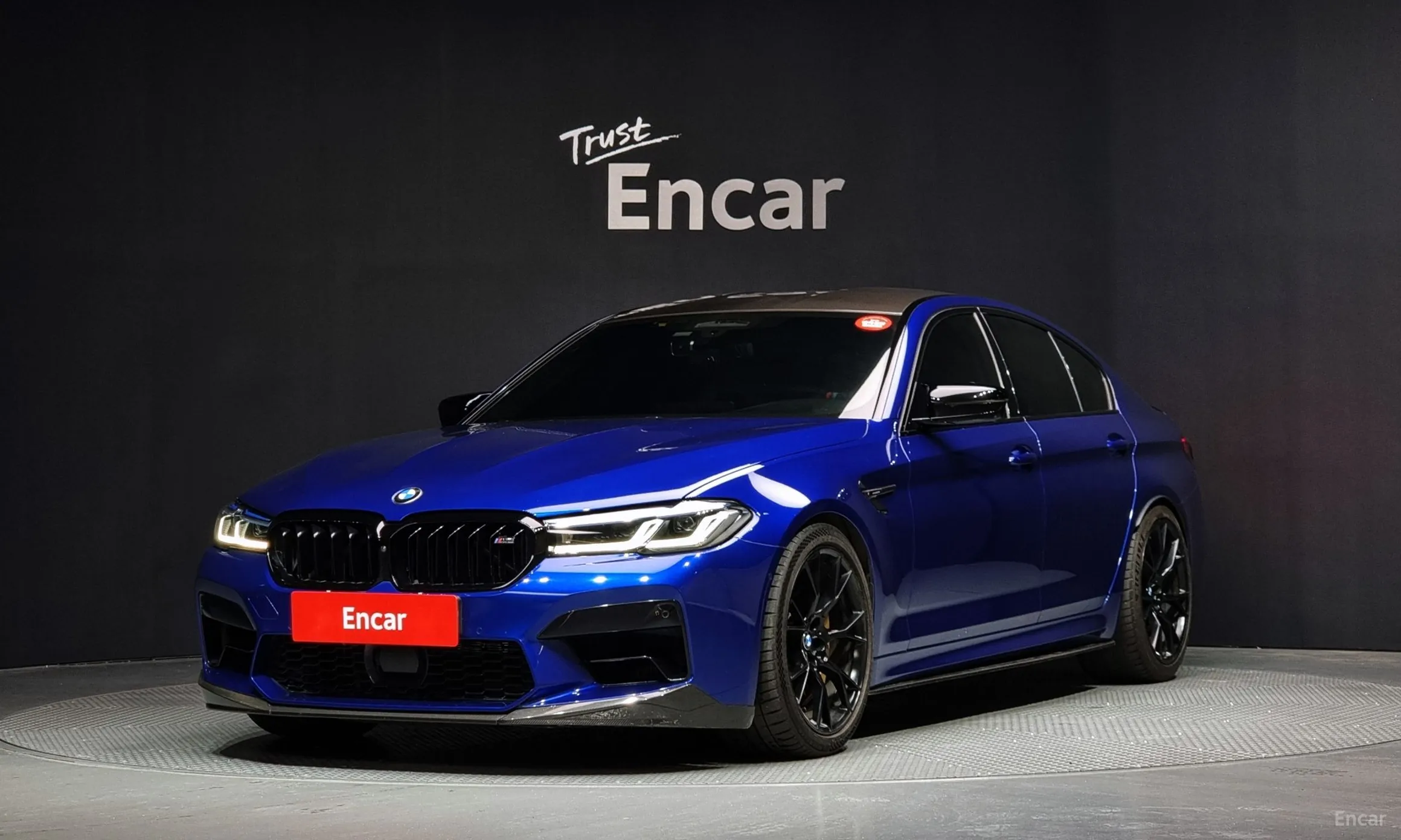 BMW M5 (F90)