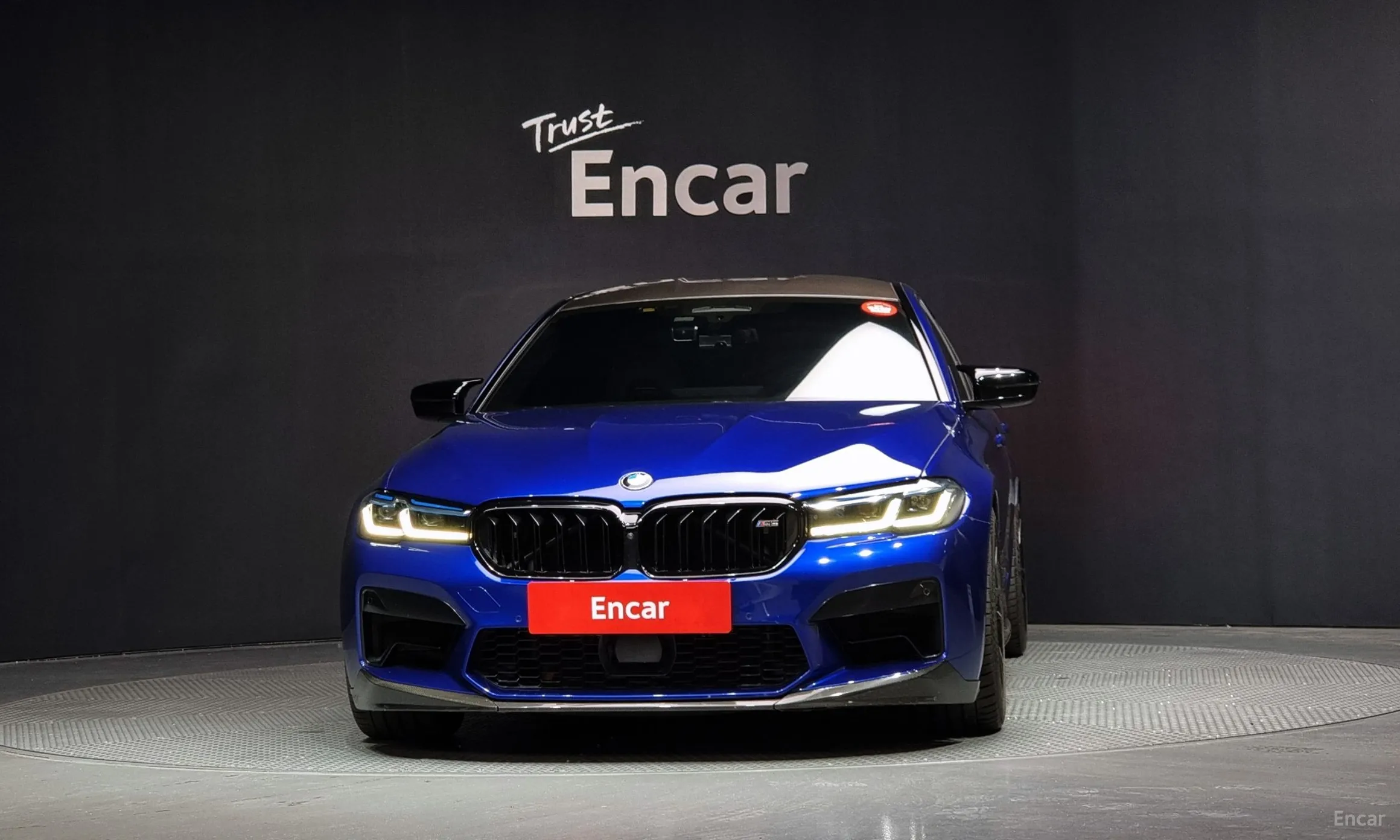 BMW M5 (F90)