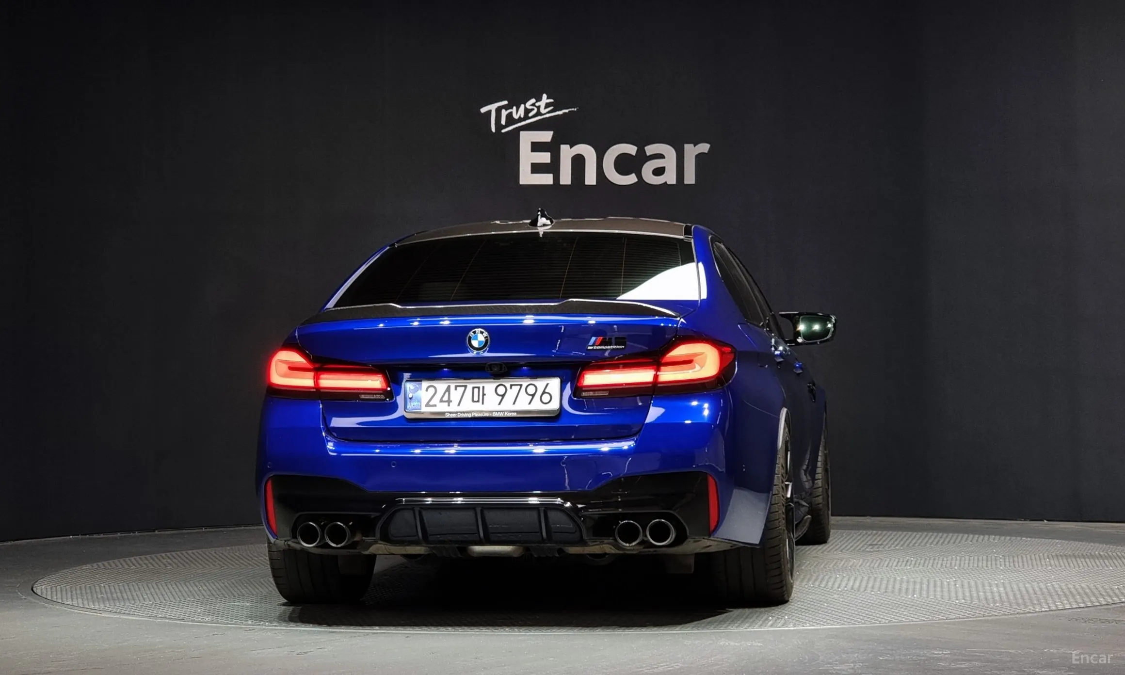 BMW M5 (F90) превью 3