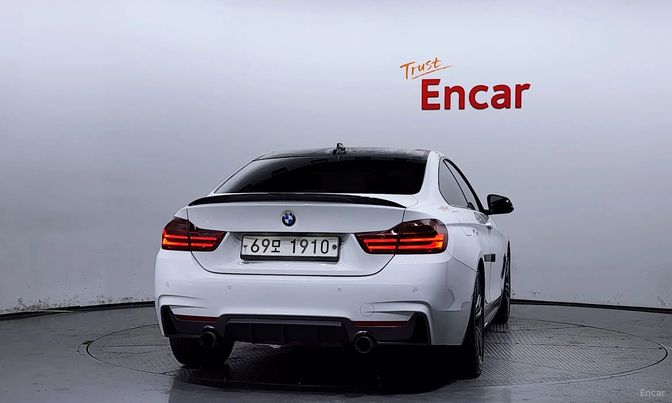 BMW Series 4 (F32) превью 3