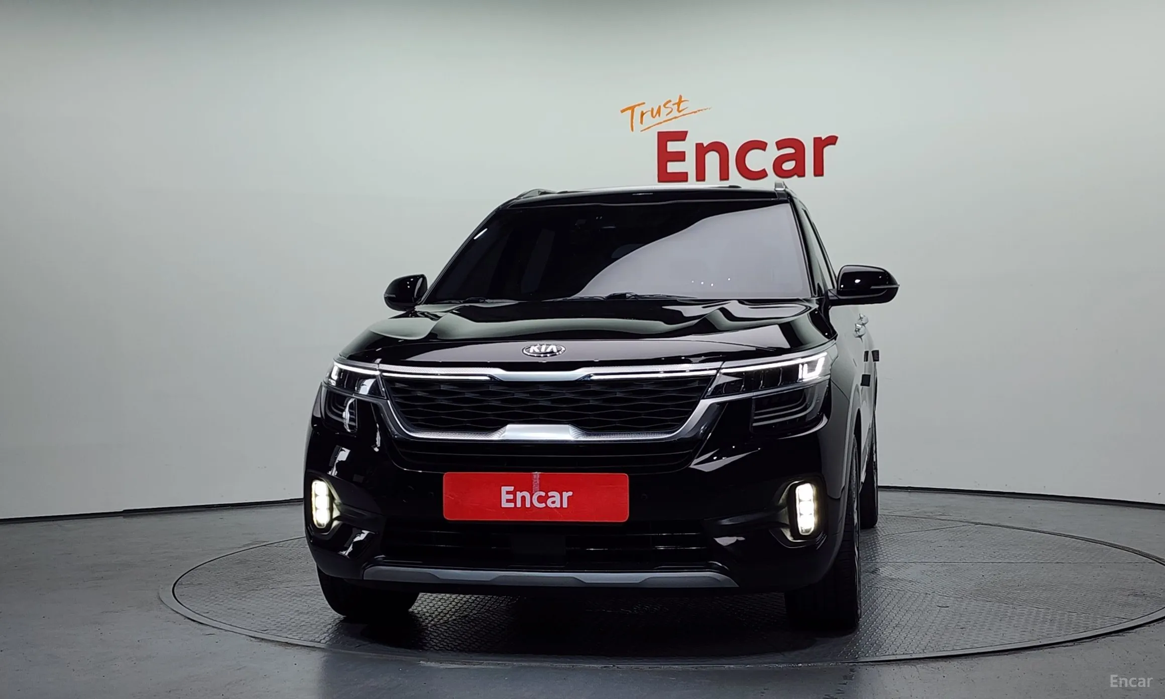 Kia Seltos превью 2