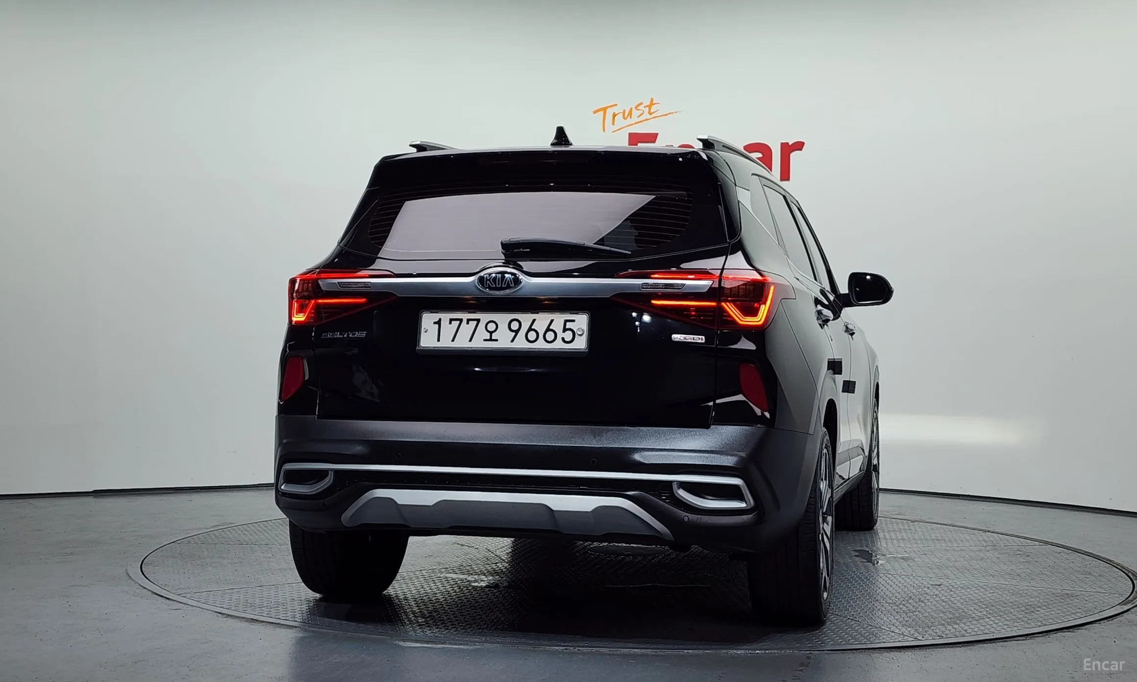 Kia Seltos превью 3