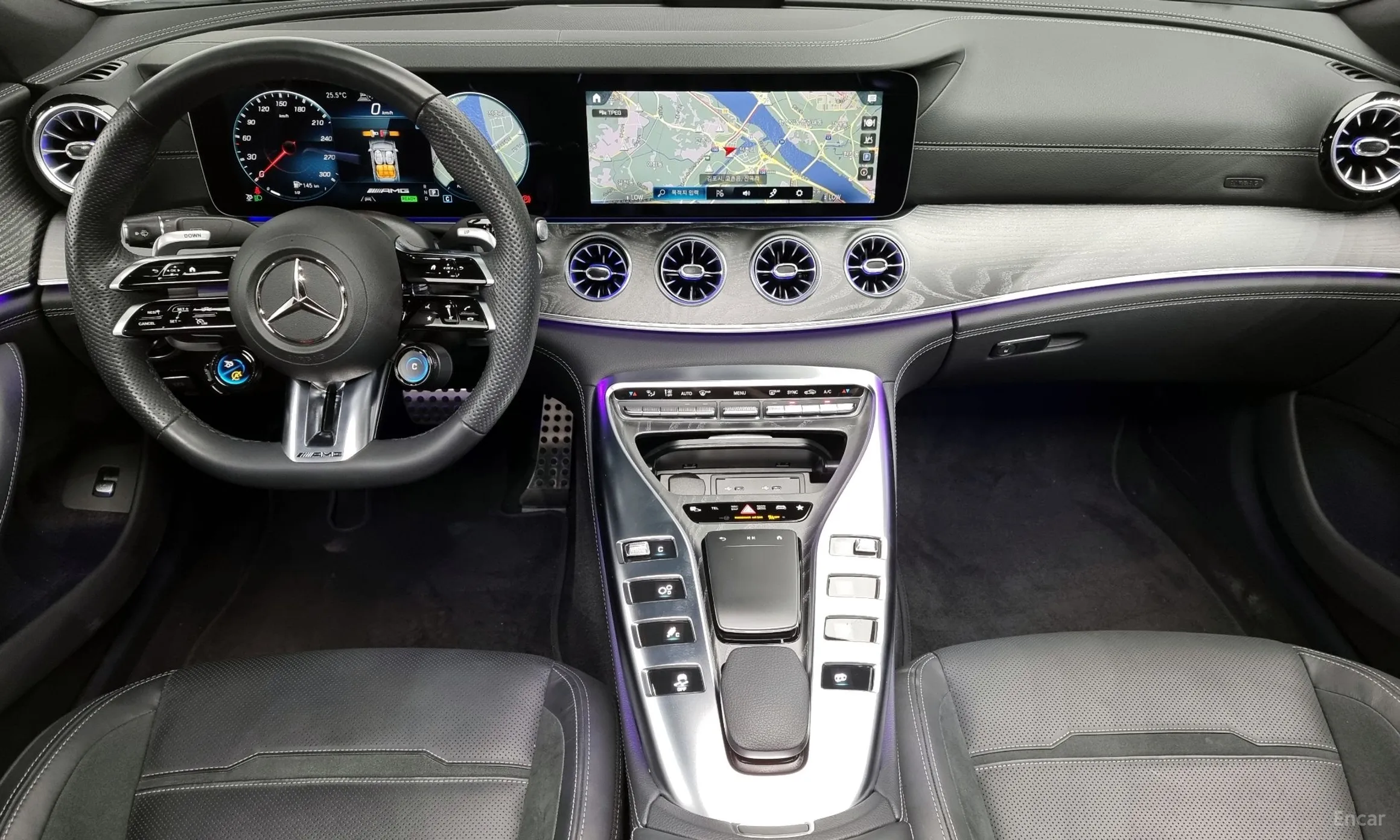 Mercedes Benz AMG GT превью 4
