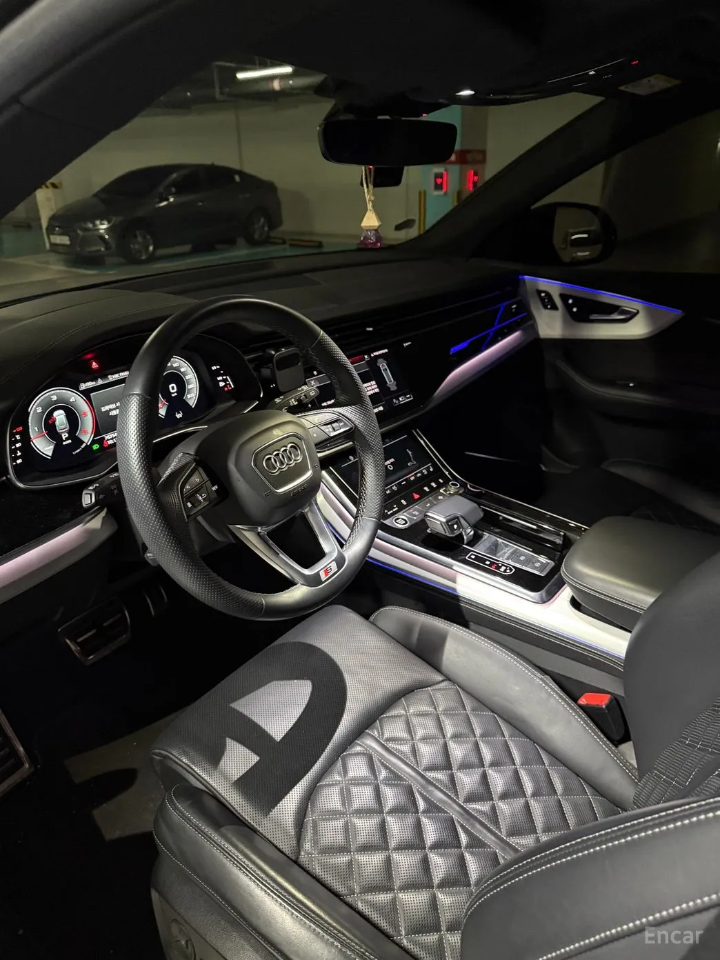 Audi Q8 (4M) превью 4