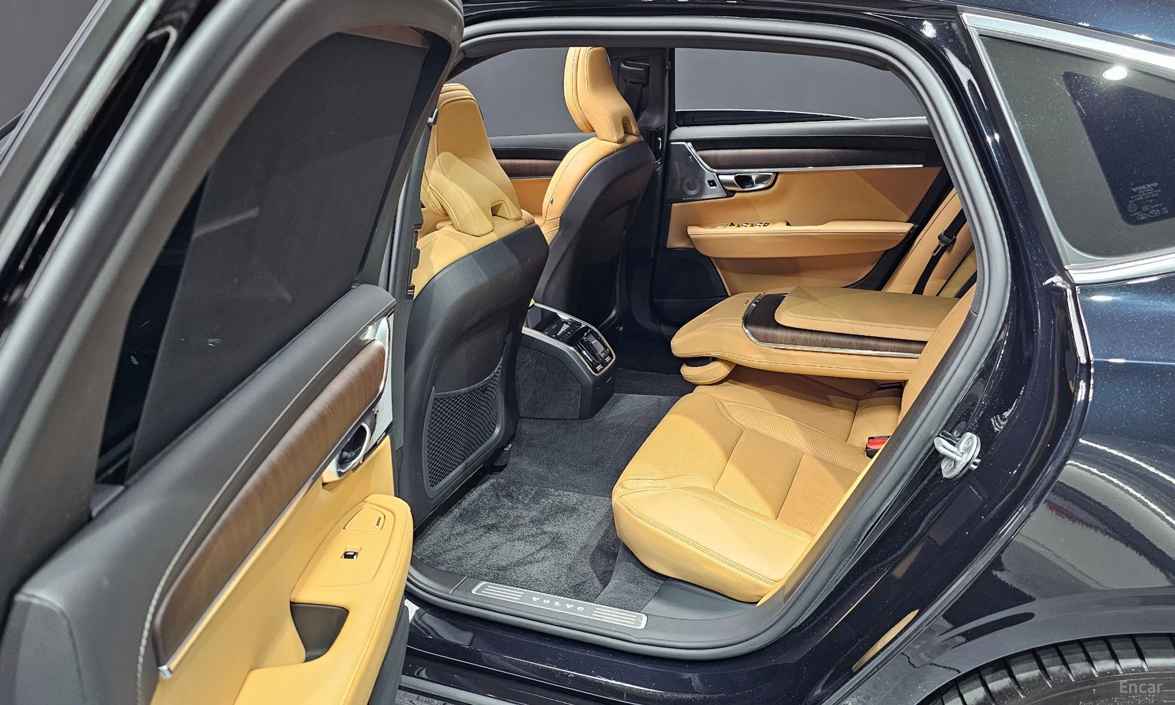 Volvo S90 превью 12