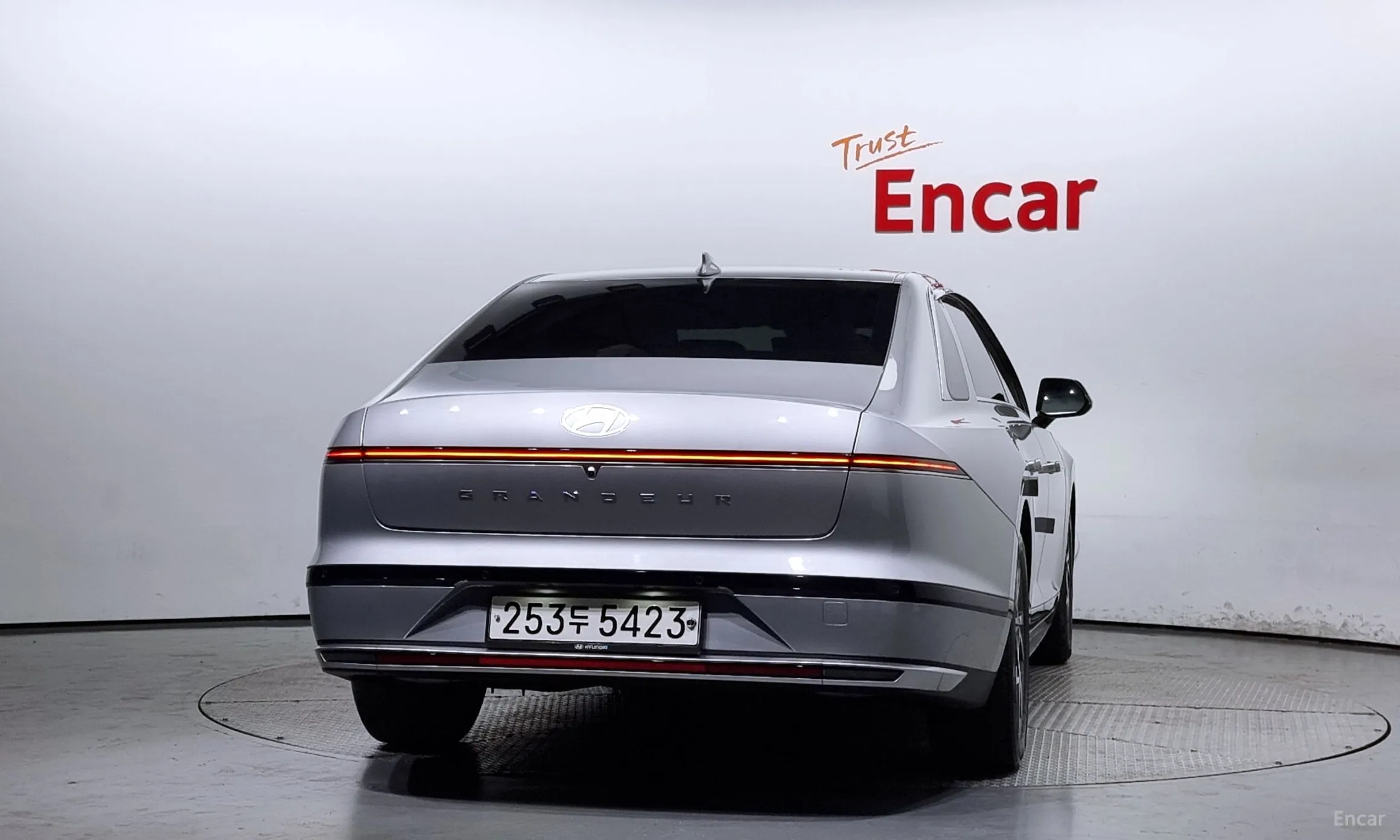 Hyundai Grandeur (GN7) превью 3