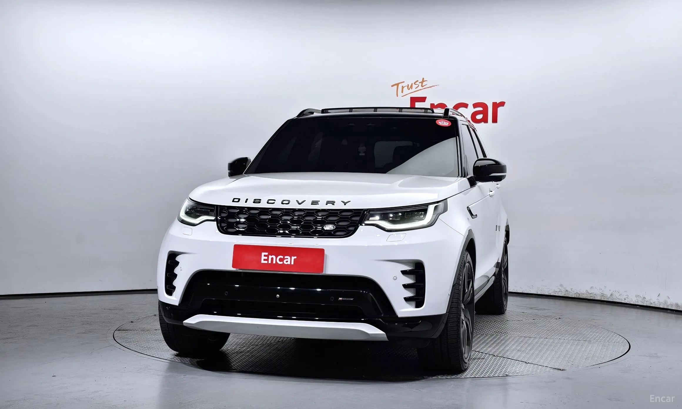 Land Rover Discovery 5 превью 2