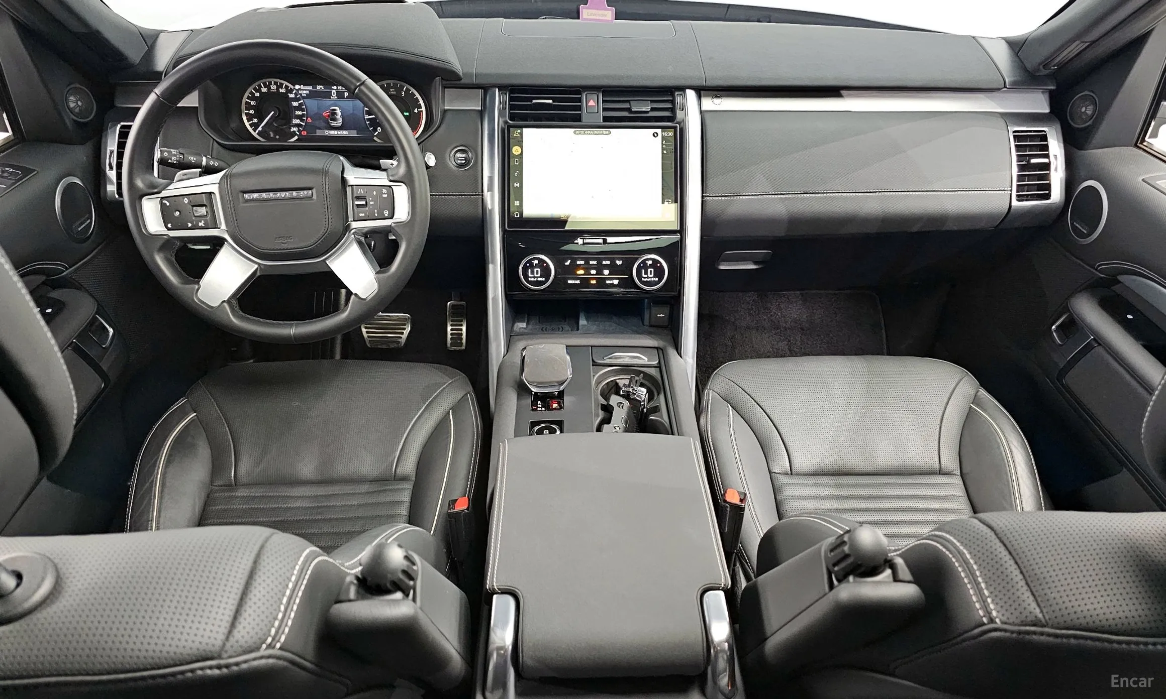 Land Rover Discovery 5 превью 4