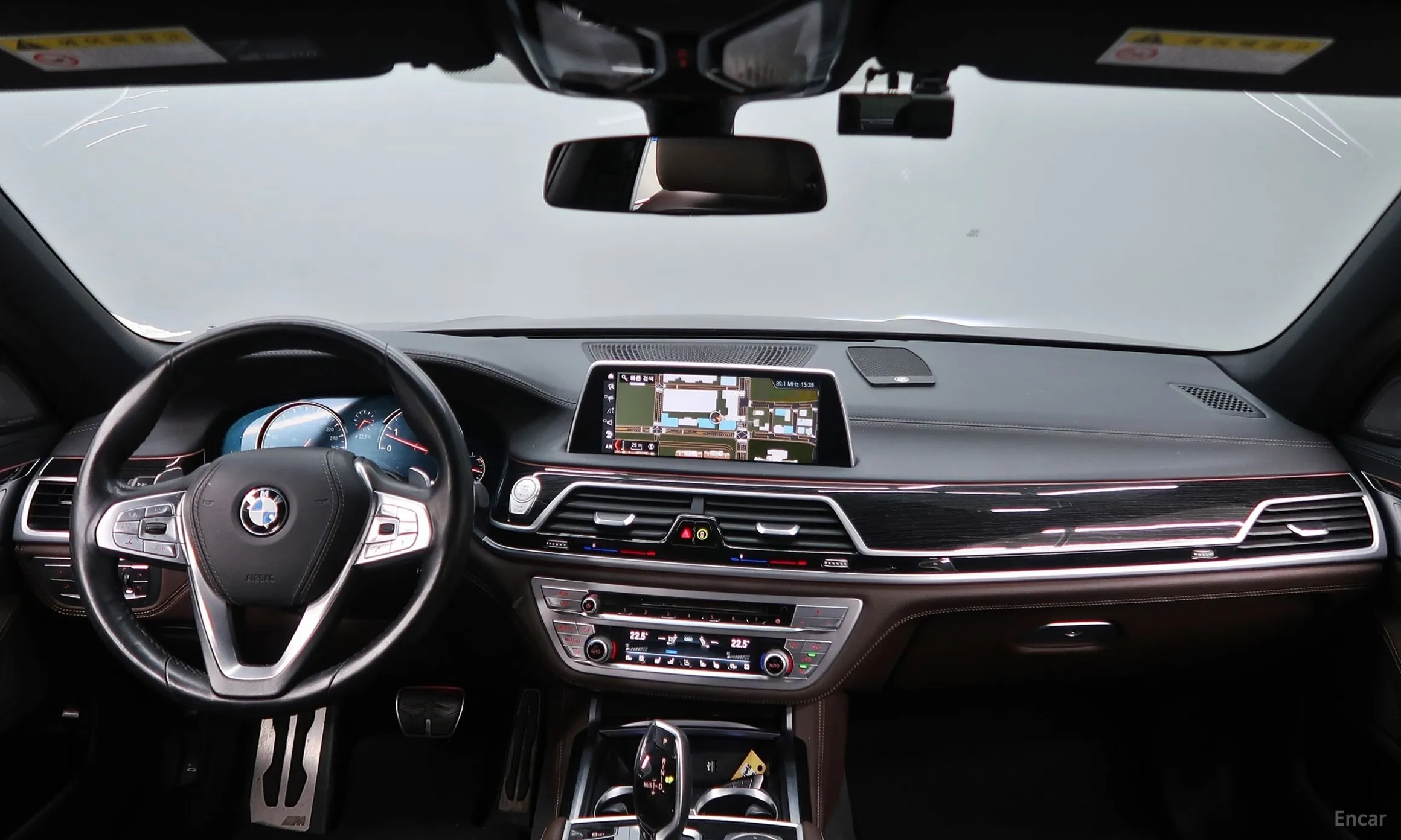 BMW 7 Series (G11) превью 4