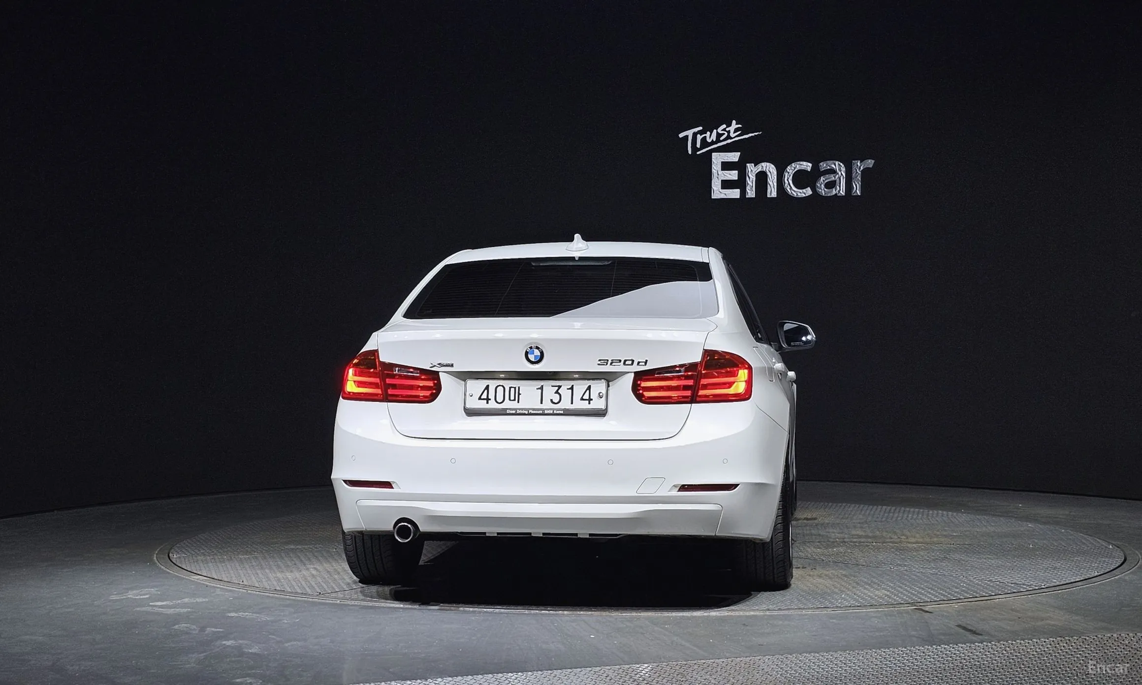 BMW 3 Series (F30) превью 3
