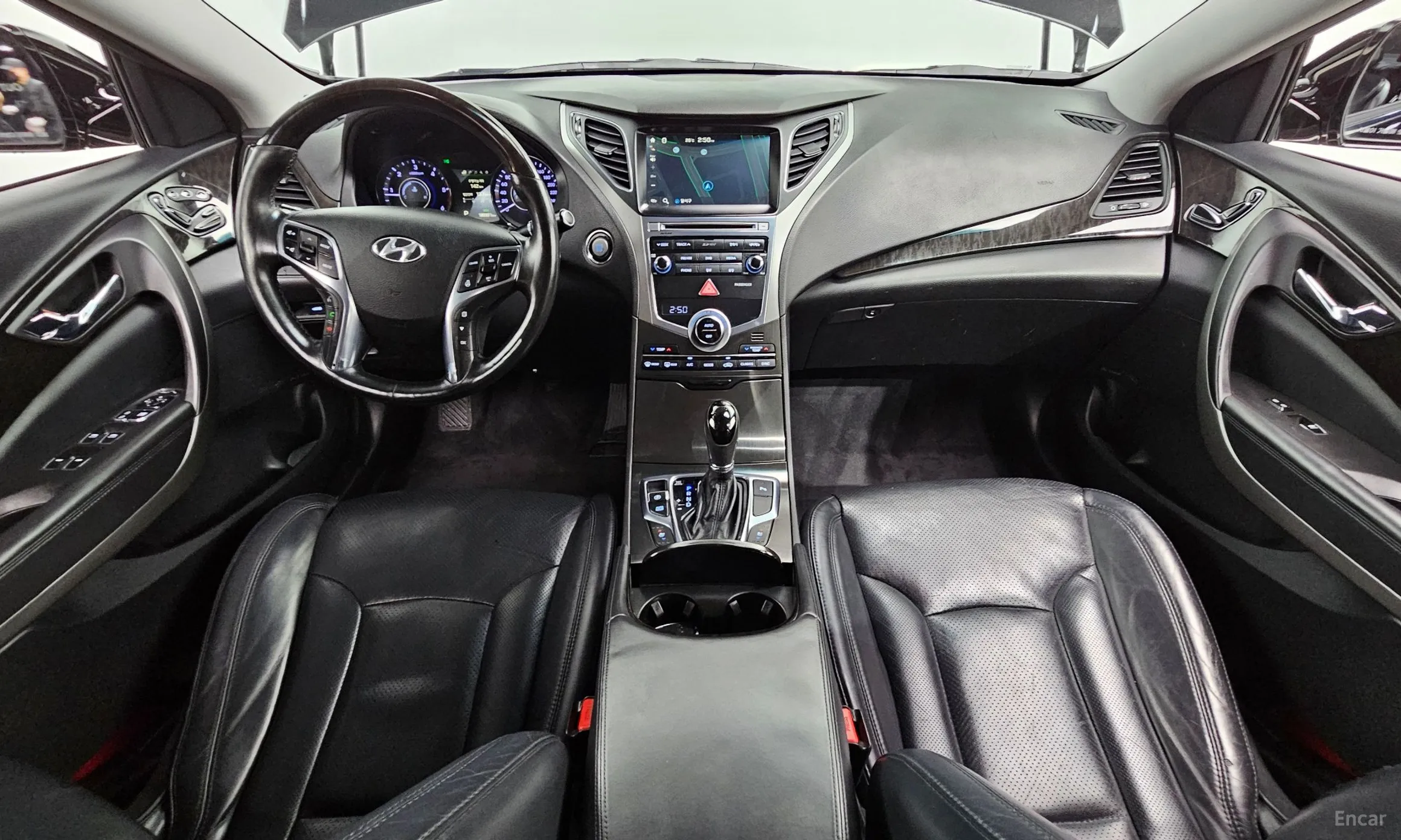 Hyundai Grandeur HG превью 4