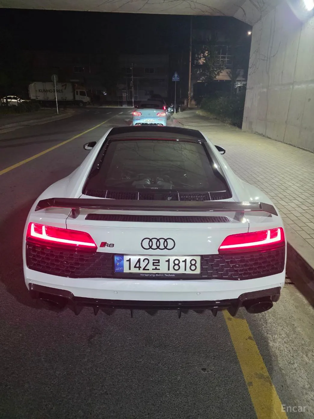 Audi R8 (4S) превью 3
