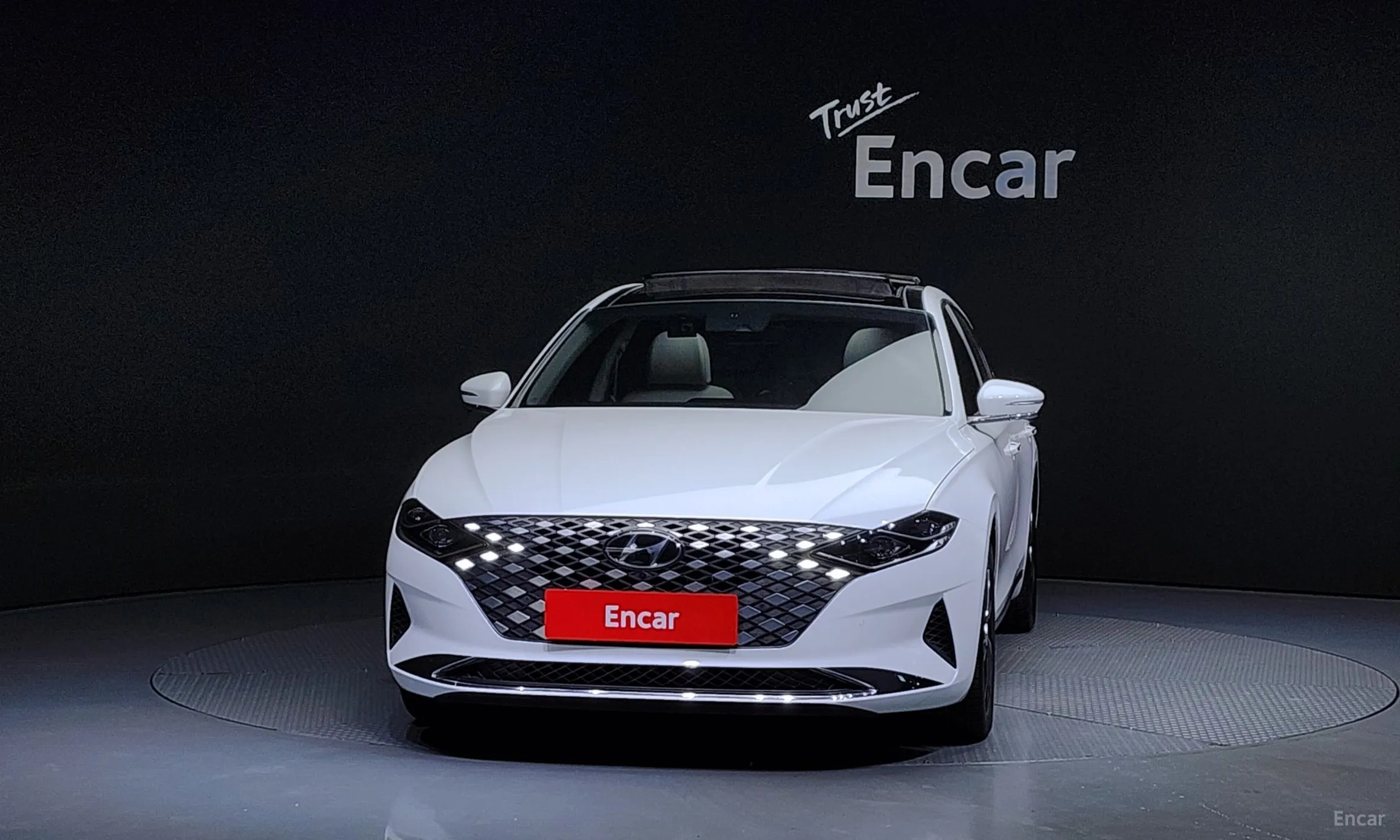 Hyundai Grandeur IG превью 2
