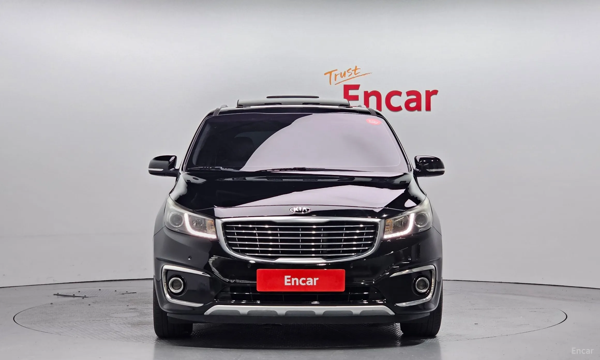 Kia Carnival превью 2