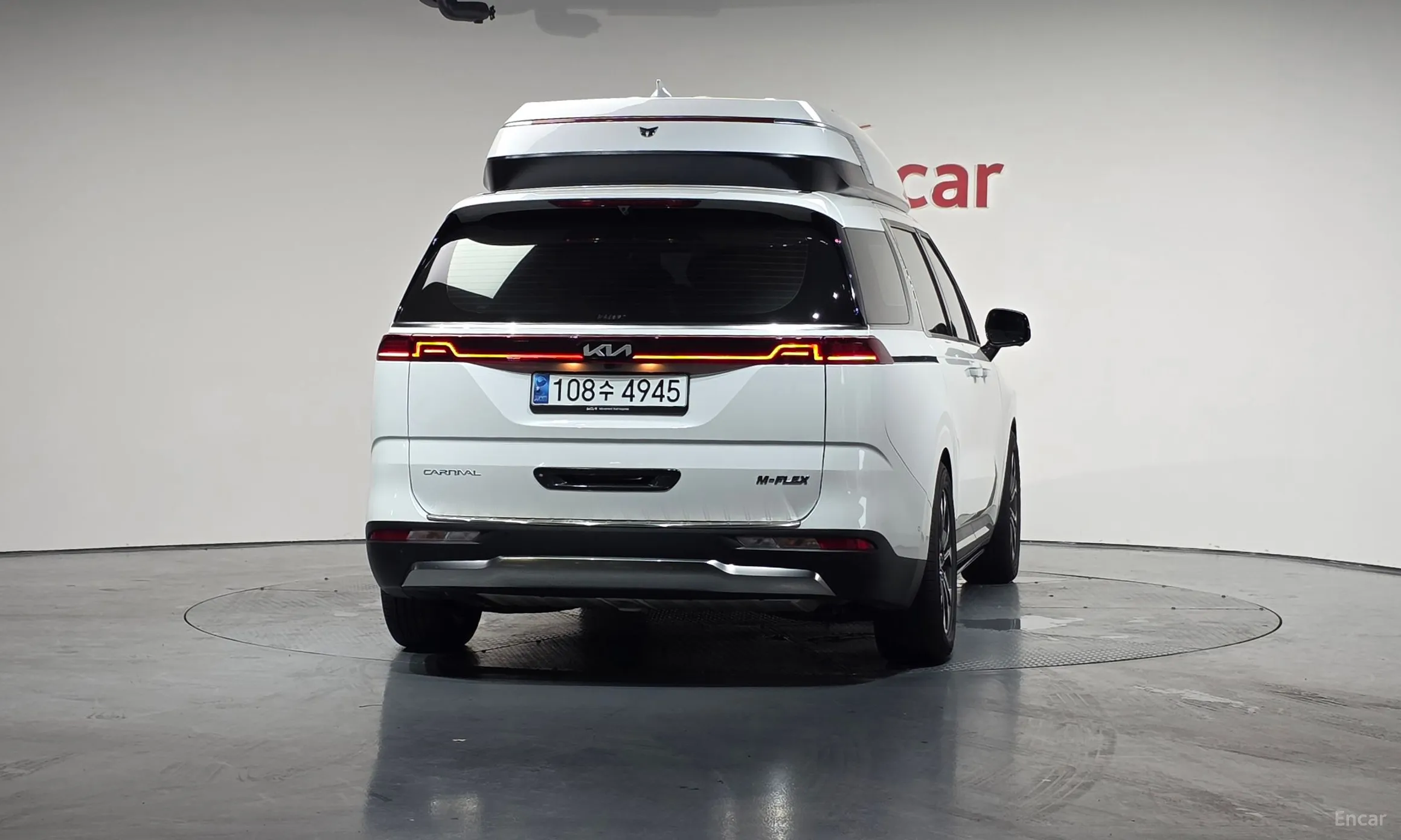 Kia Carnival Gen 4 превью 3