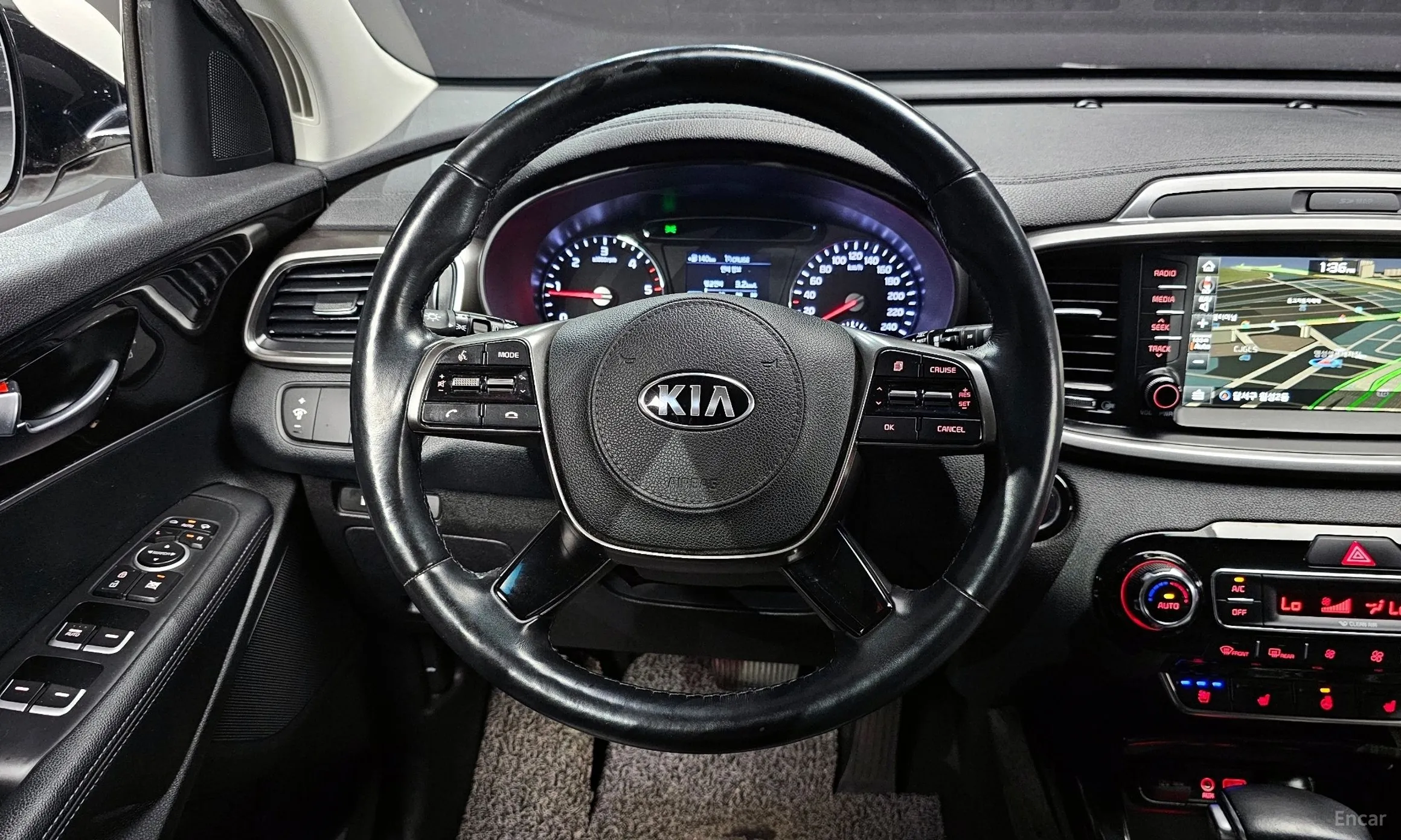 Kia Sorento превью 13