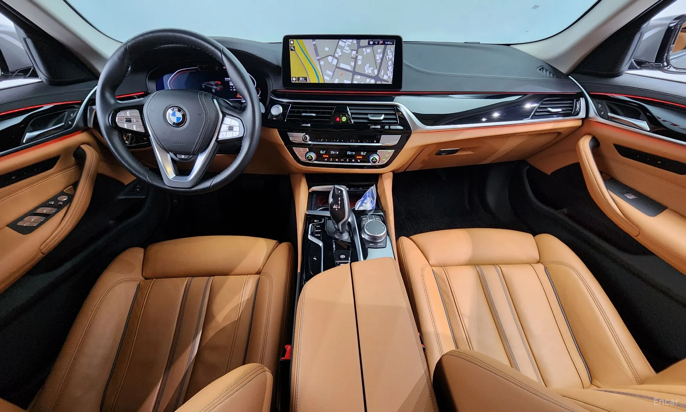 BMW 5 Series (G30) превью 4