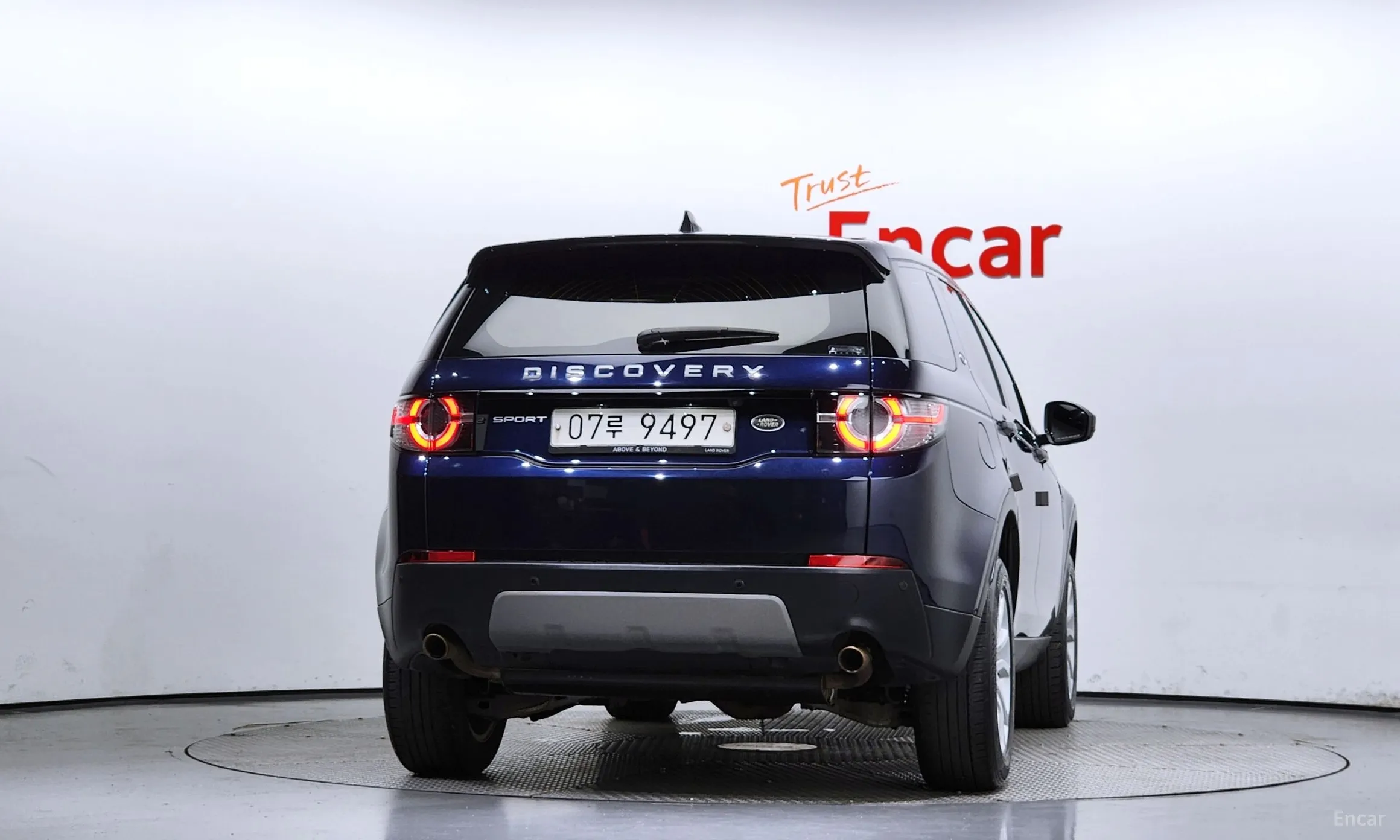 Land Rover Discovery Sports превью 3
