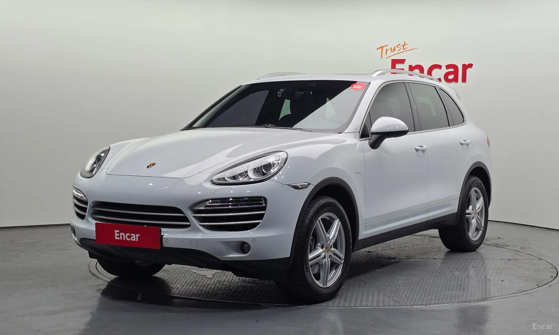 New Cayenne