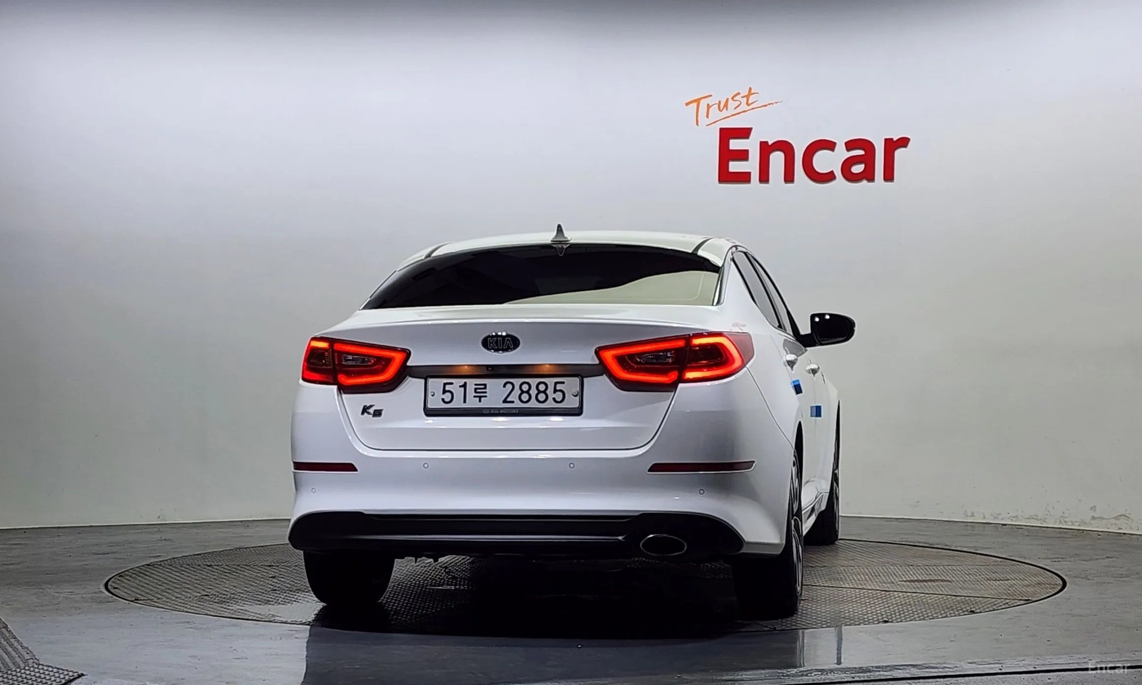 Kia K5 превью 3
