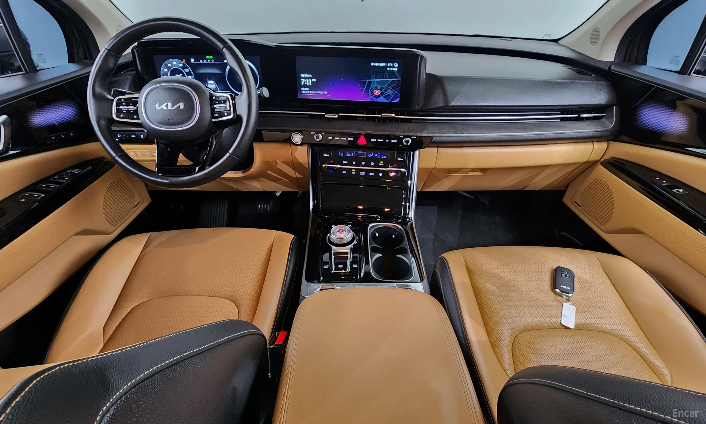 Kia Carnival Gen 4 превью 4