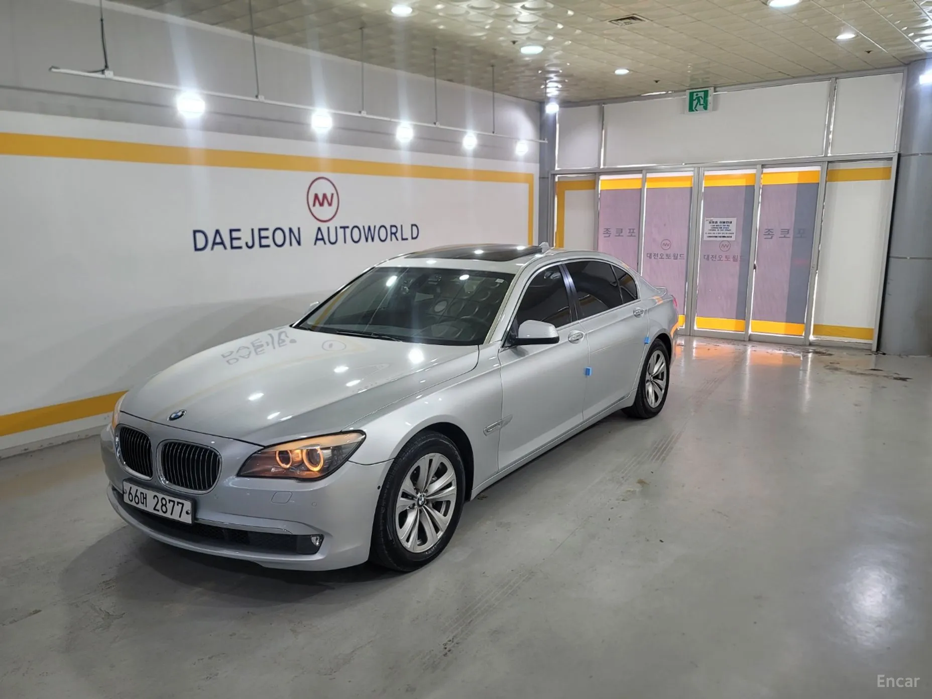 7 Series (F01)