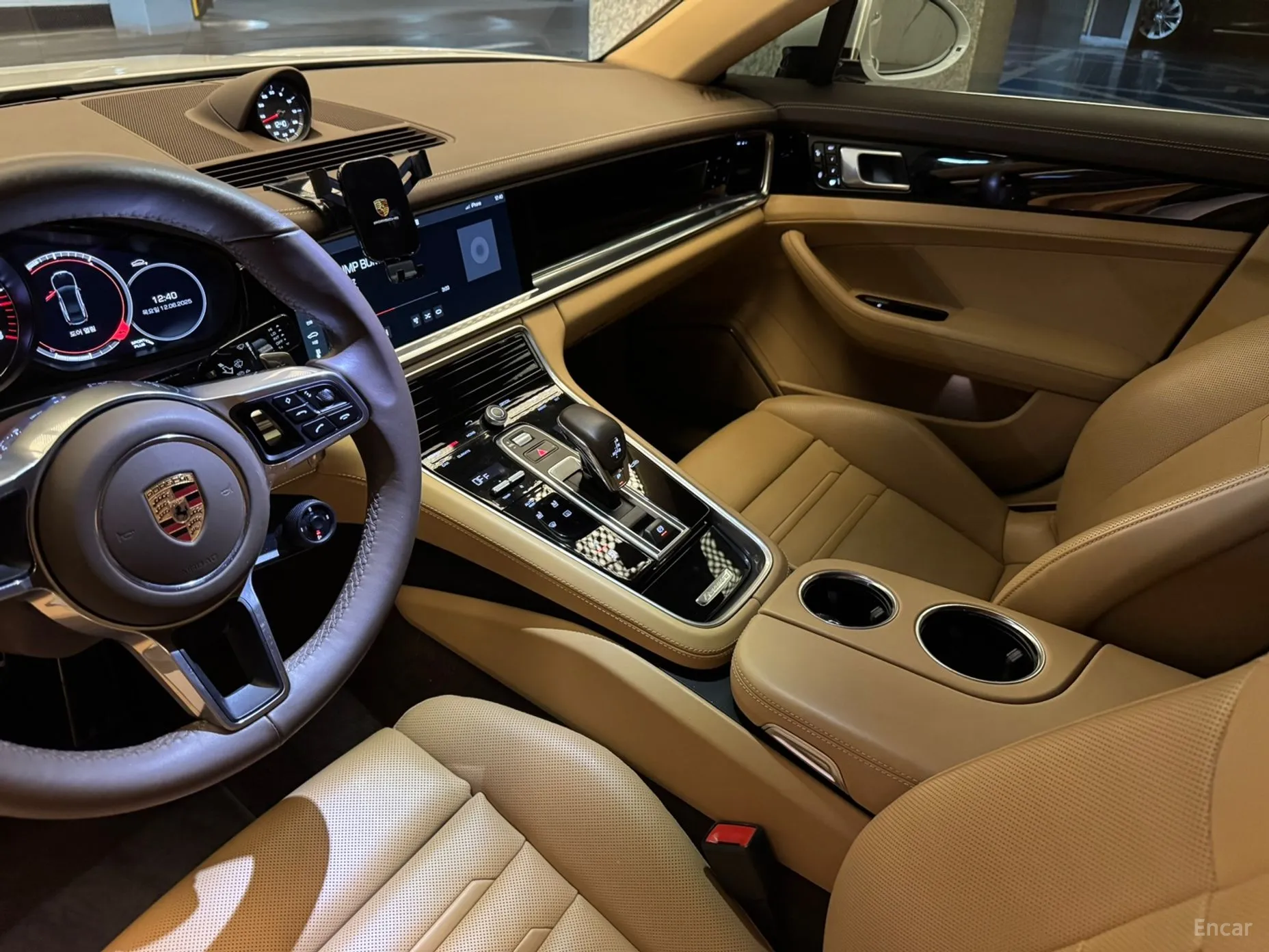 Porsche Panamera (971) превью 4