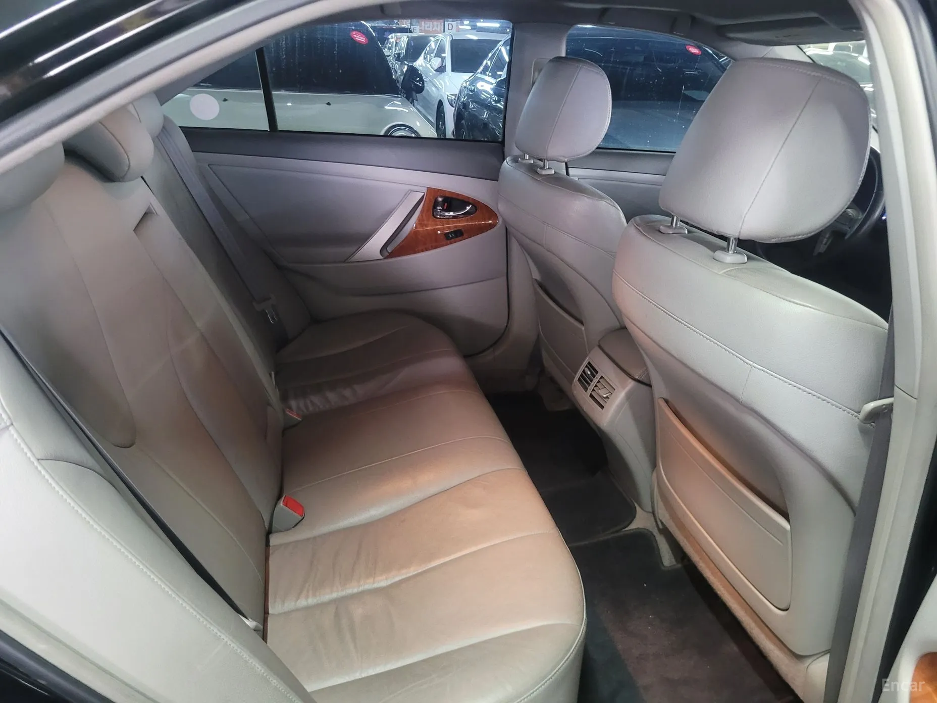 Toyota Camry превью 12
