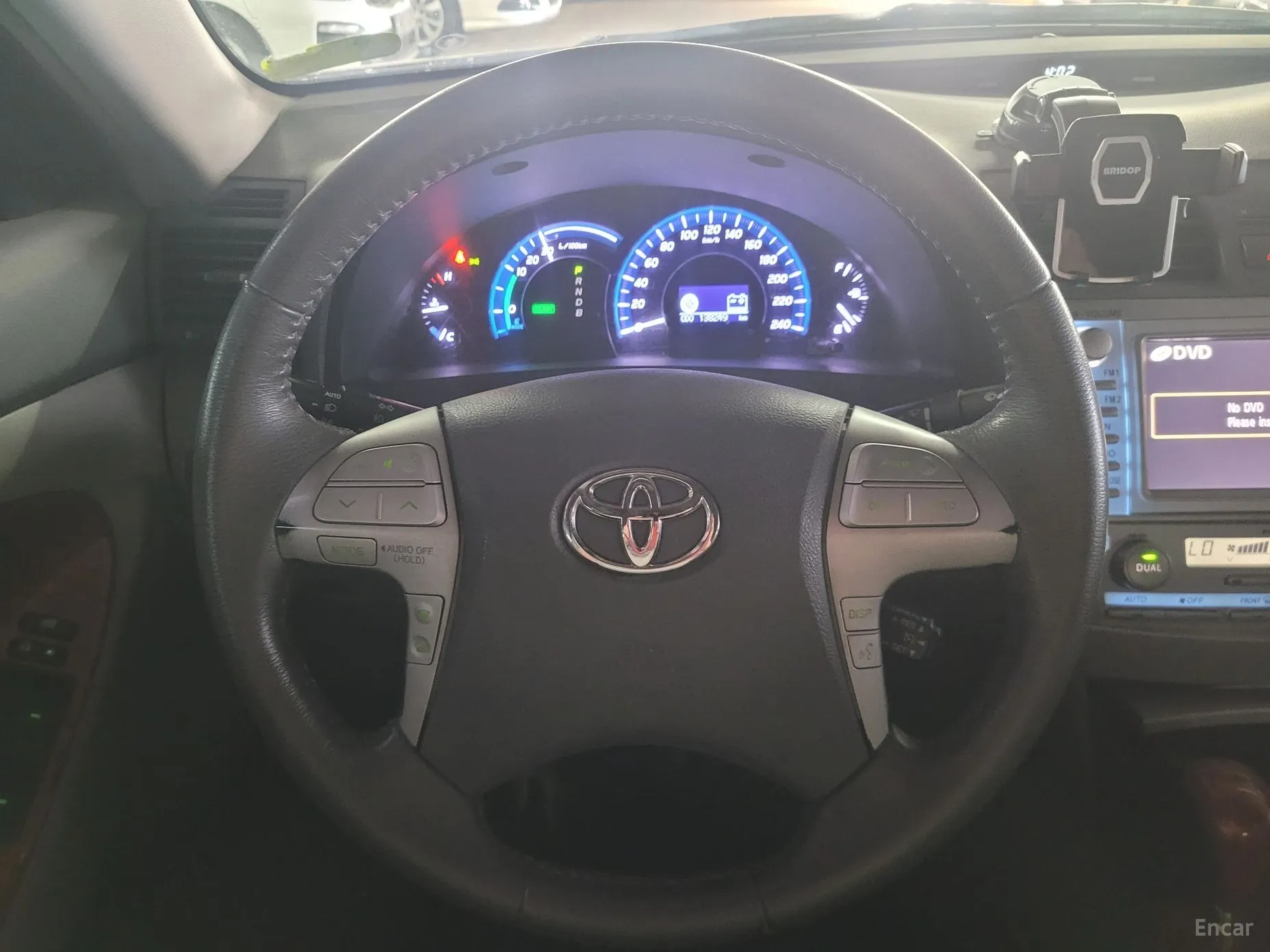 Toyota Camry превью 15