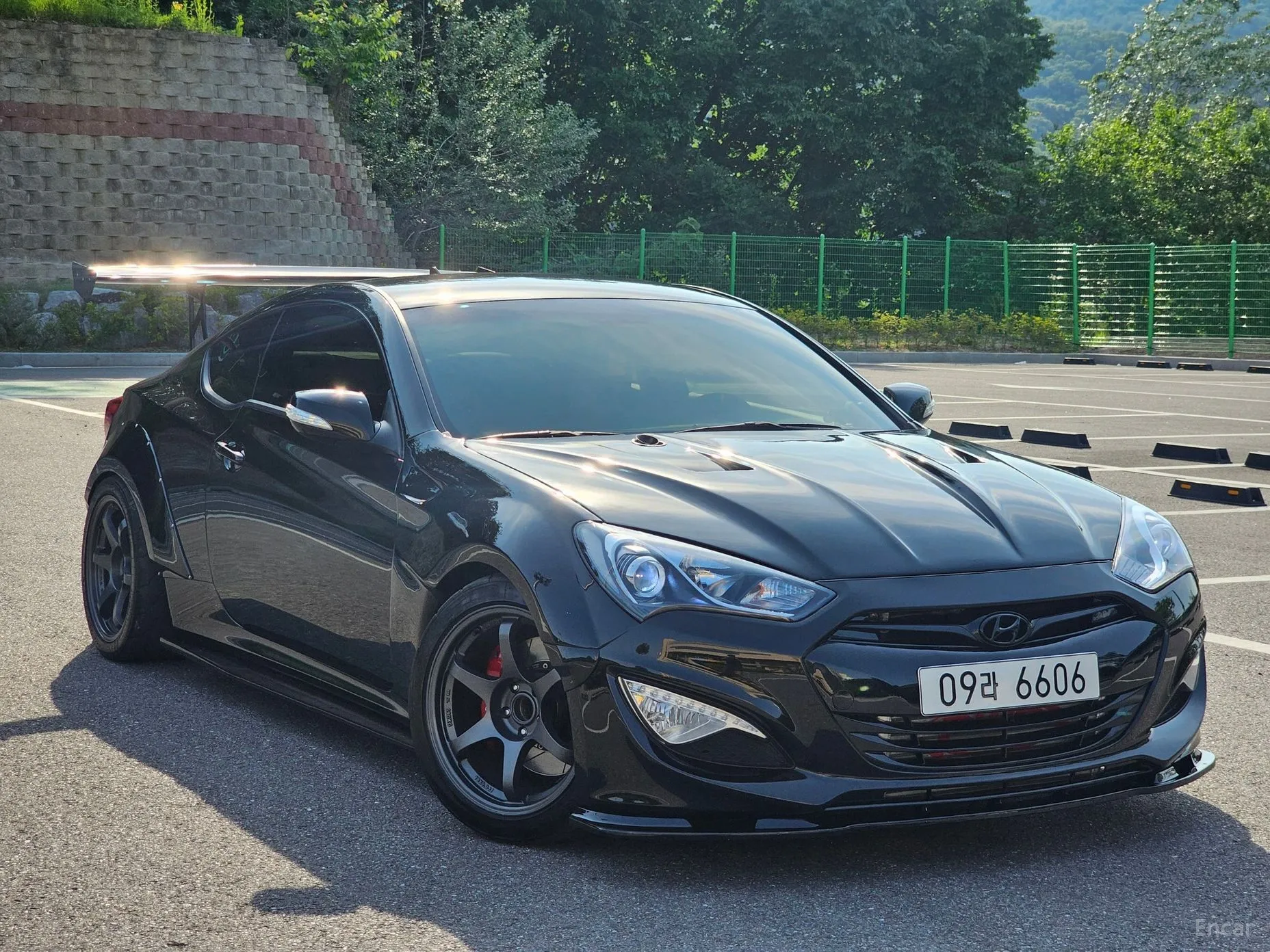 Hyundai Genesis Coupe