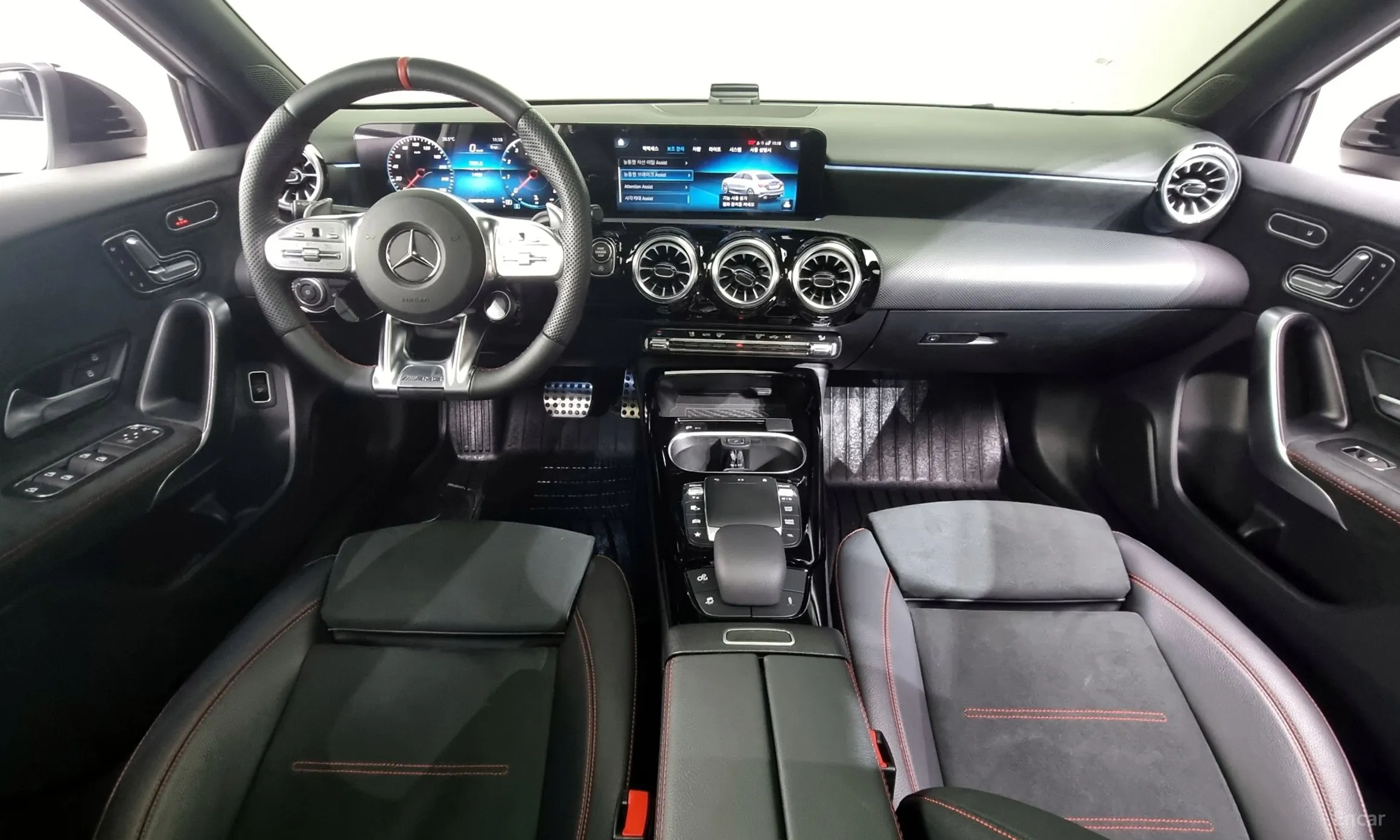 Mercedes Benz A-Class W177 превью 4