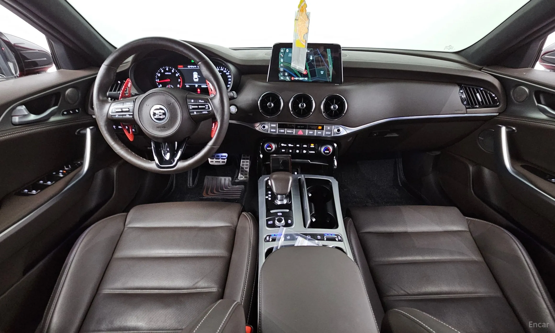 Kia Stinger превью 4