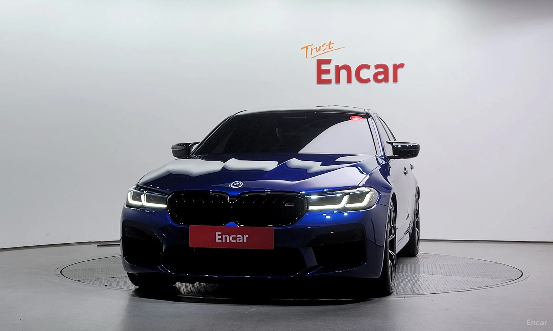 BMW M5 (F90)