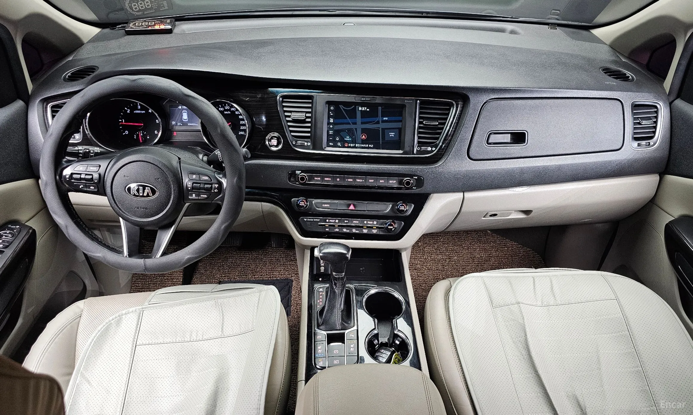 Kia Carnival превью 4