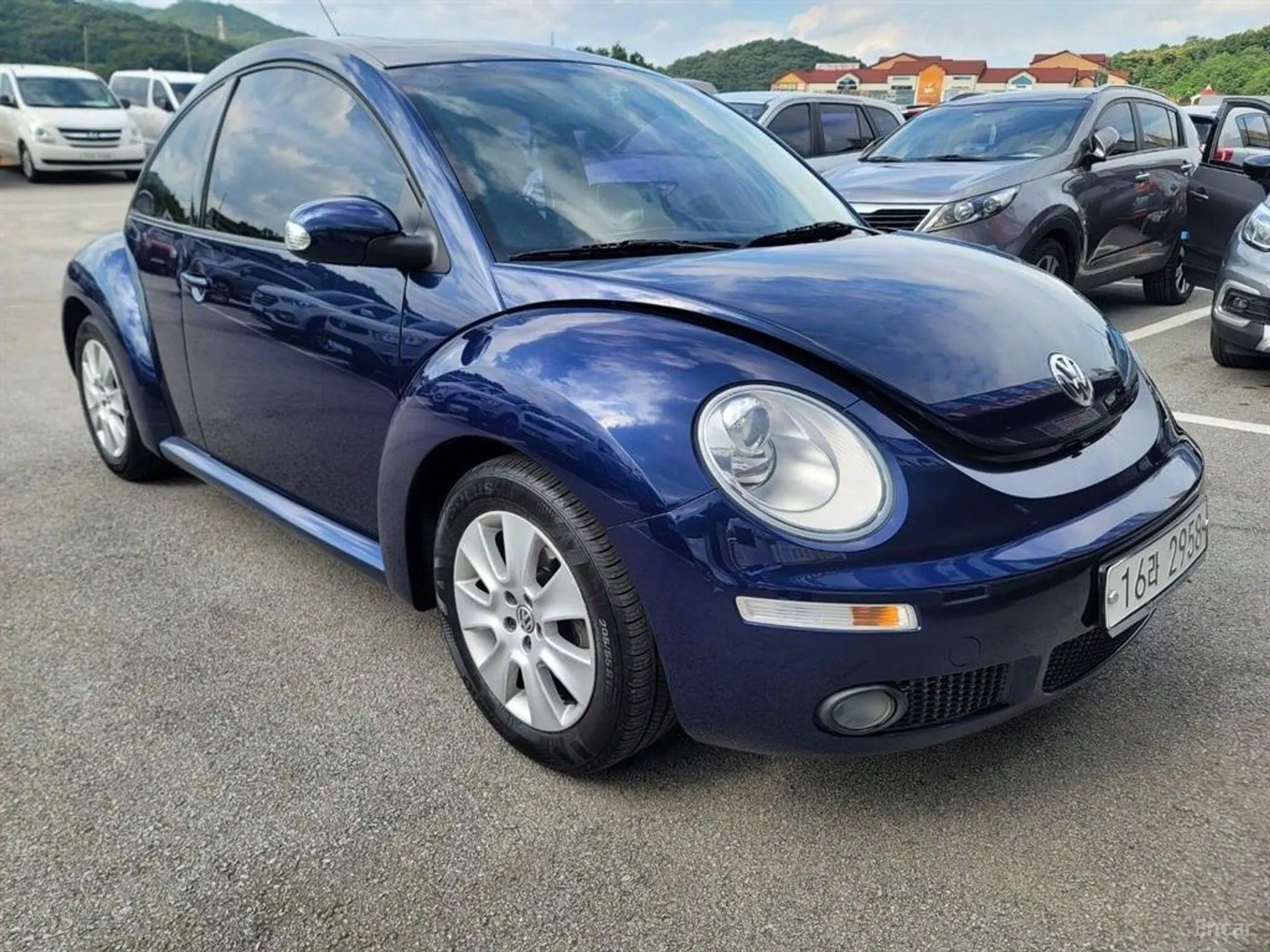 Volkswagen New Beetle превью 2