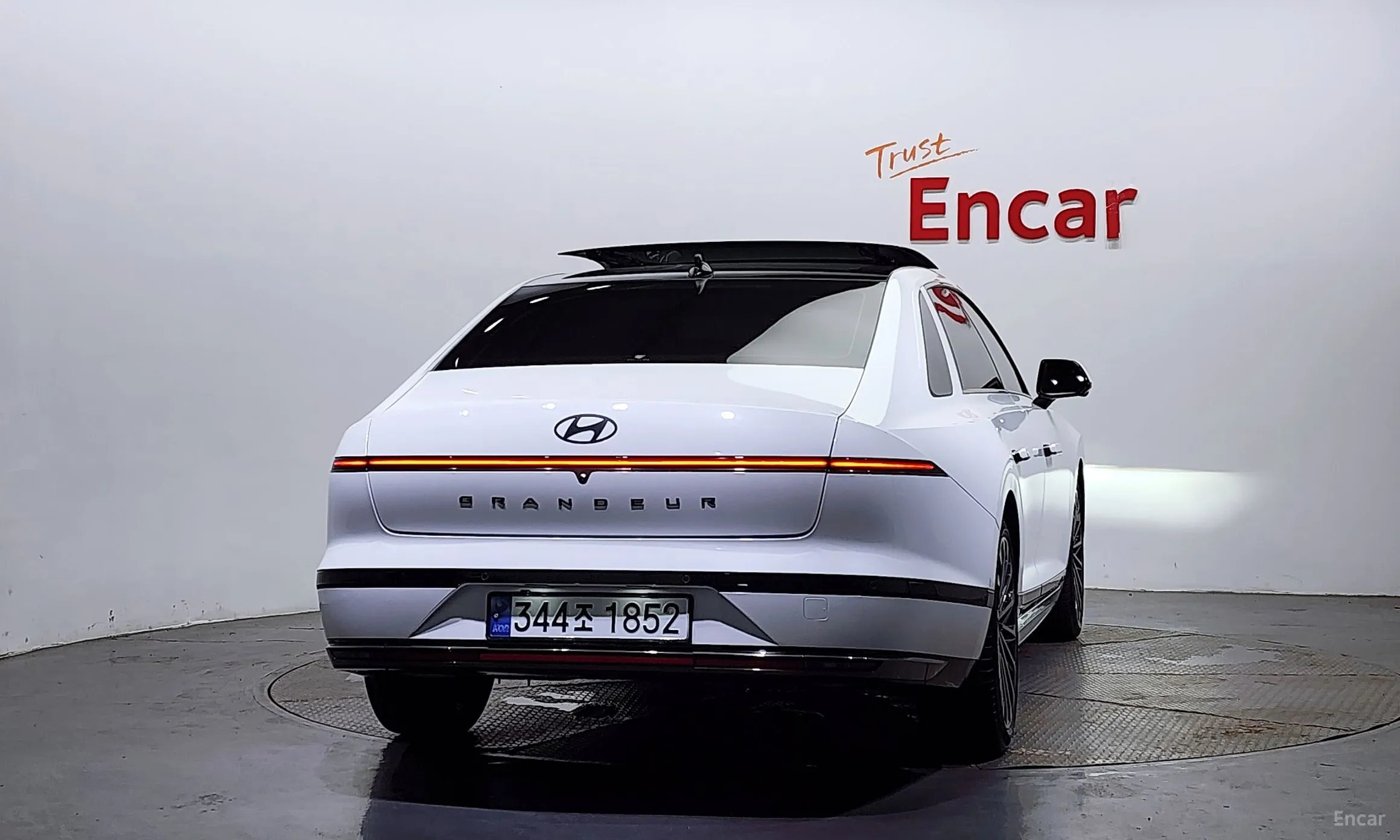 Hyundai Grandeur (GN7) превью 3