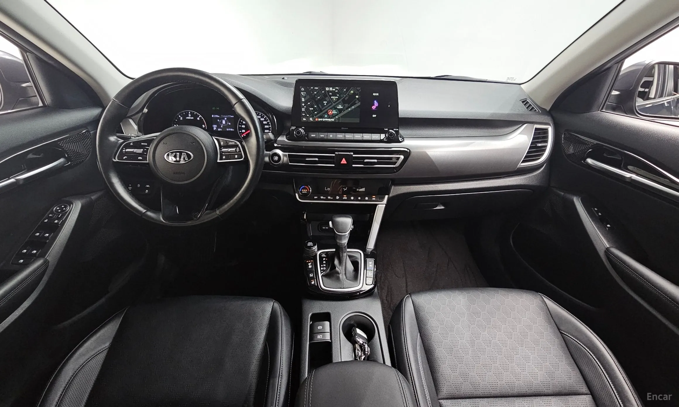 Kia Seltos превью 4