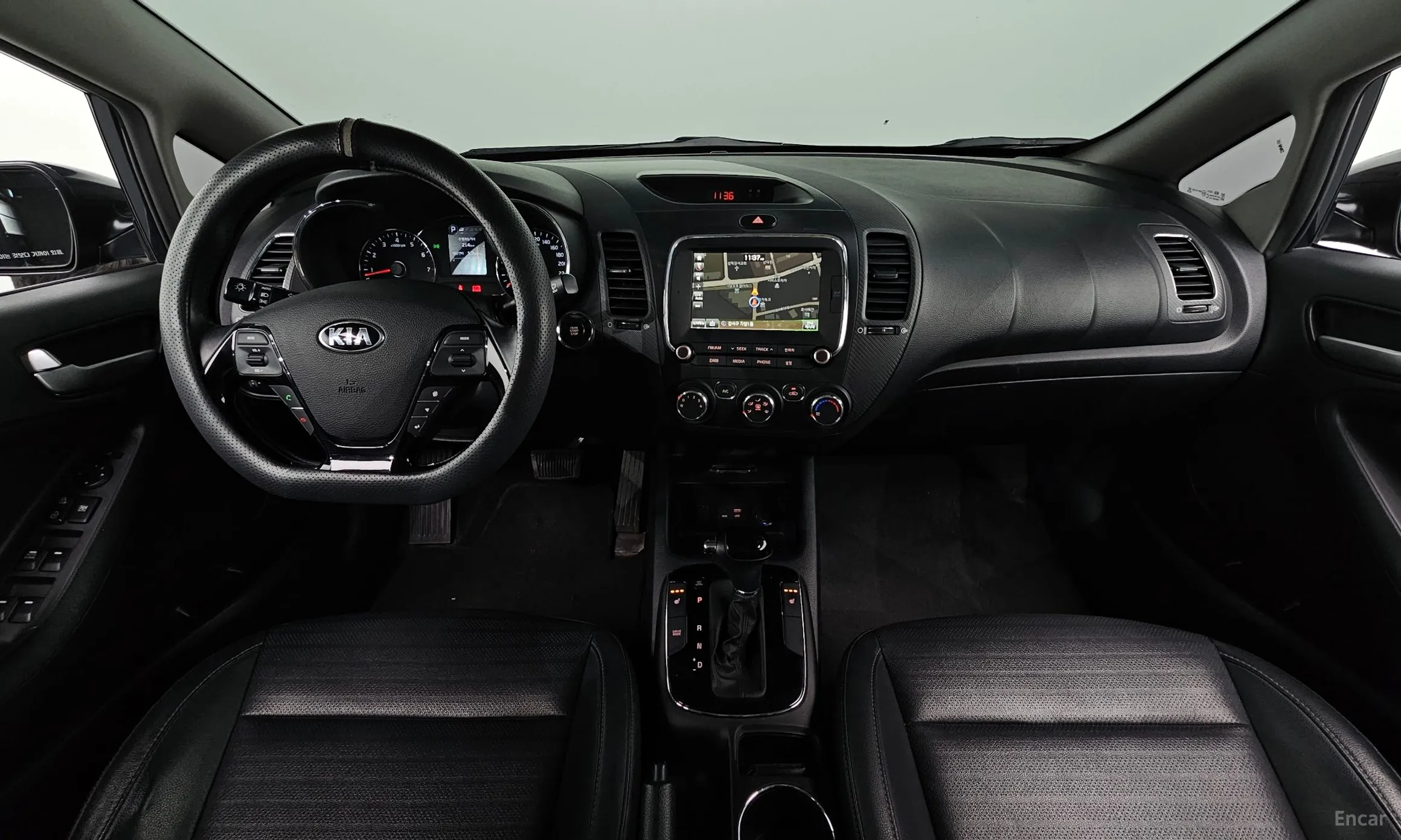 Kia K3 превью 4
