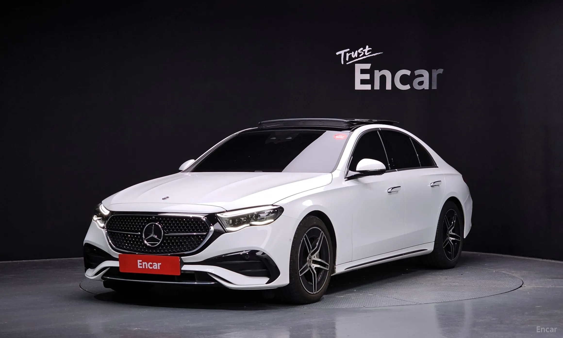 E-Class W214
