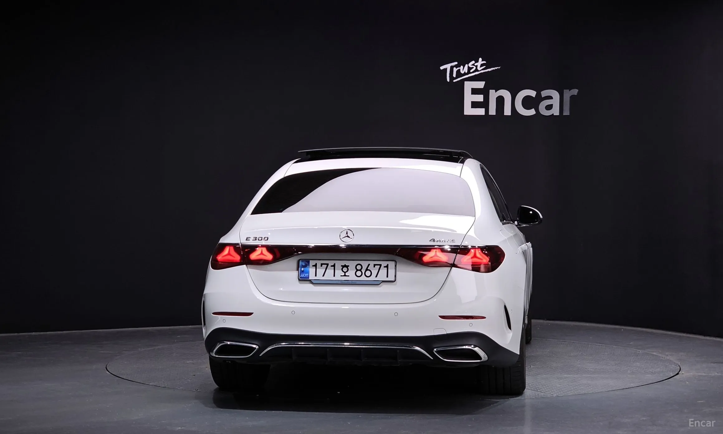 Mercedes Benz E-Class W214 превью 3