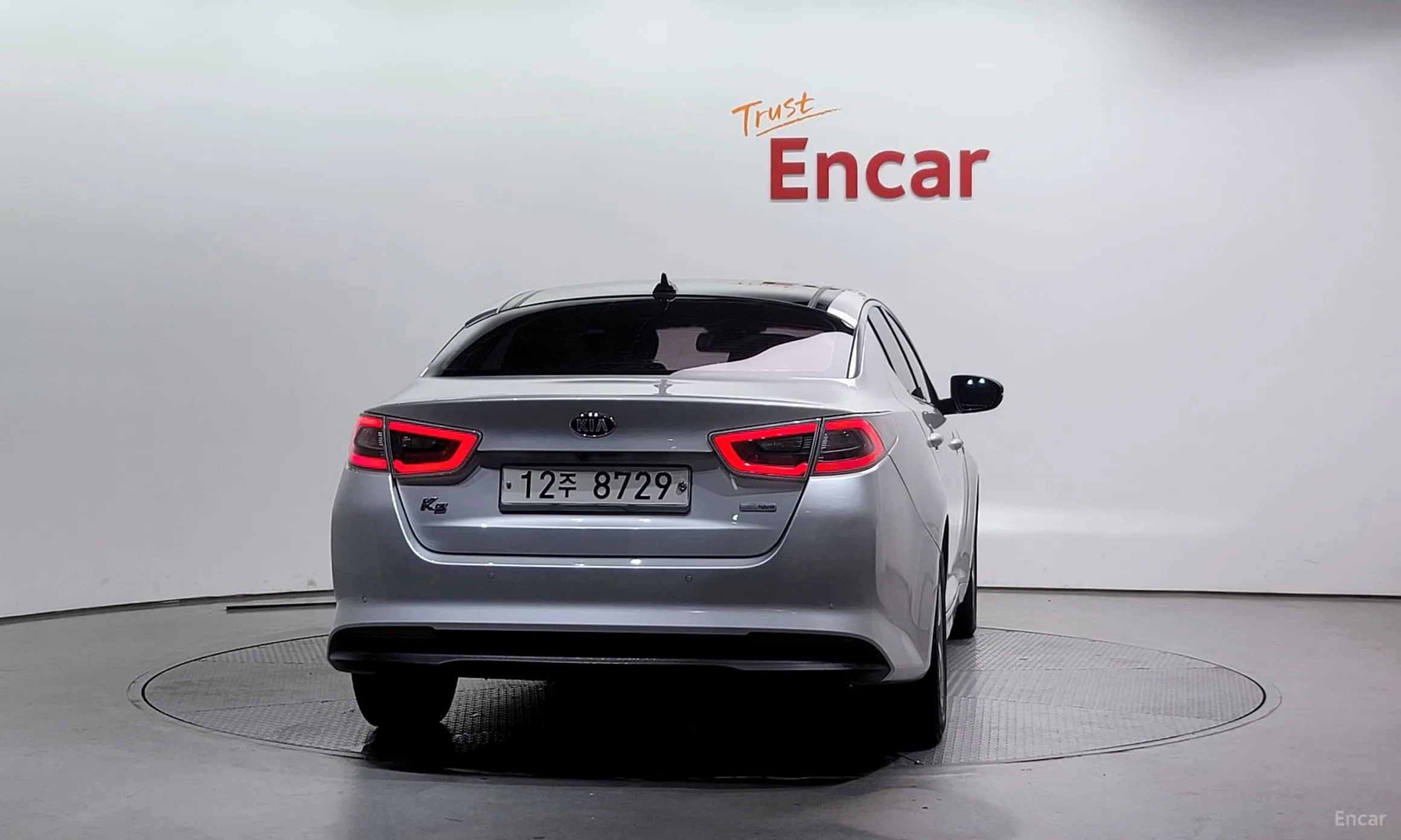 Kia K5 Hybrid превью 3