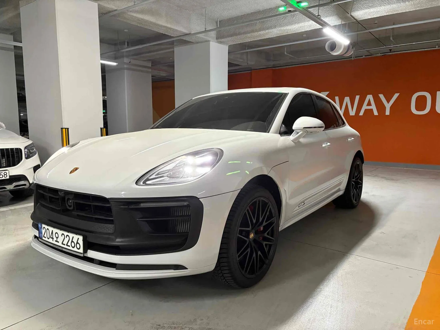 Porsche Macan превью 2