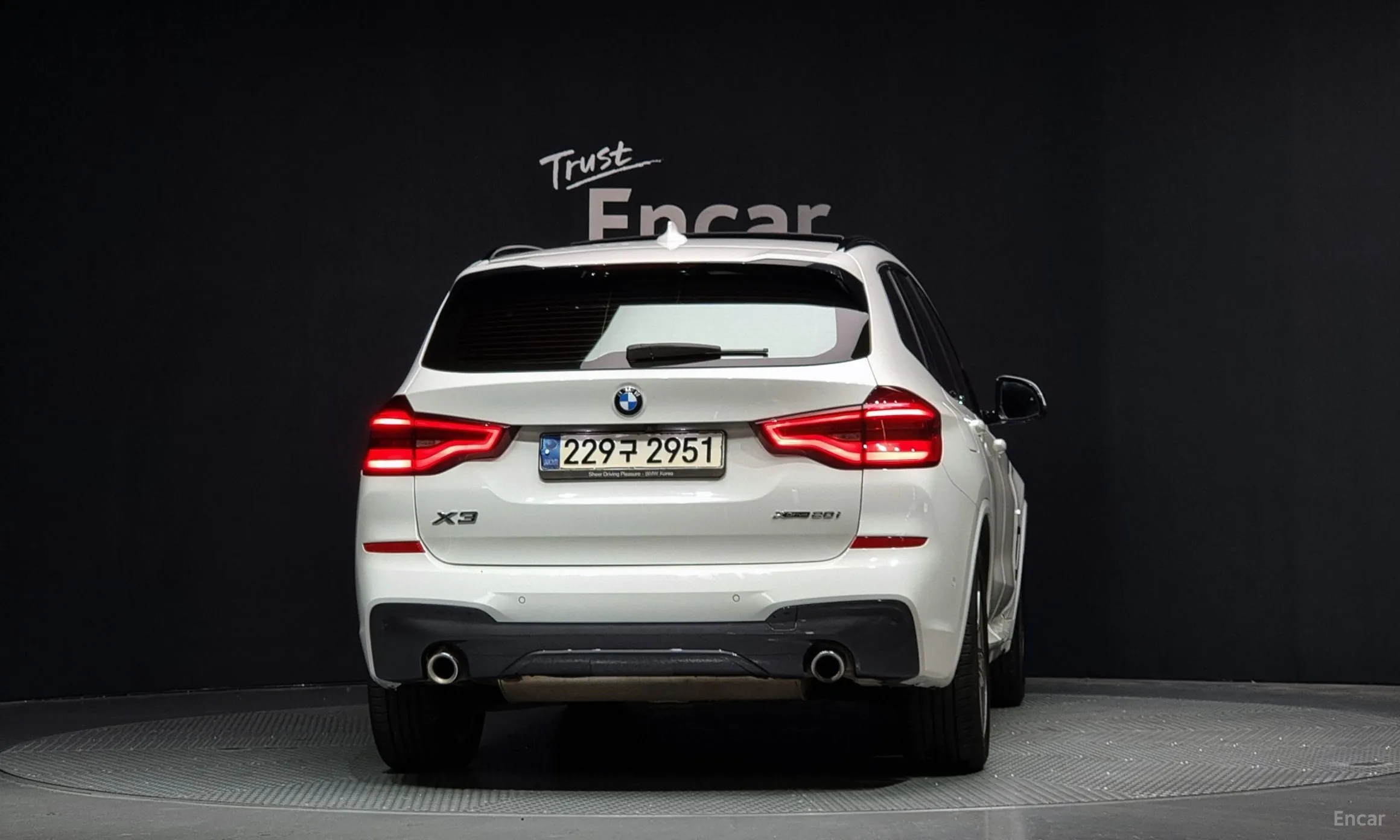 BMW X3 (G01) превью 3