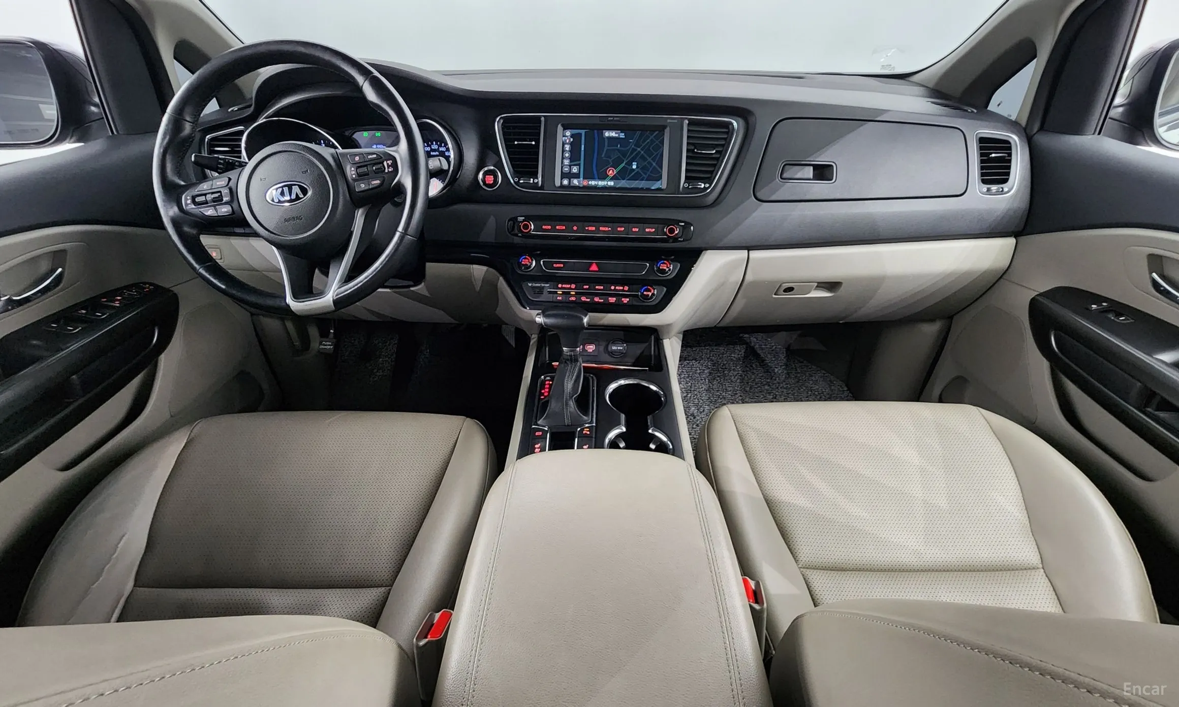 Kia Carnival превью 4