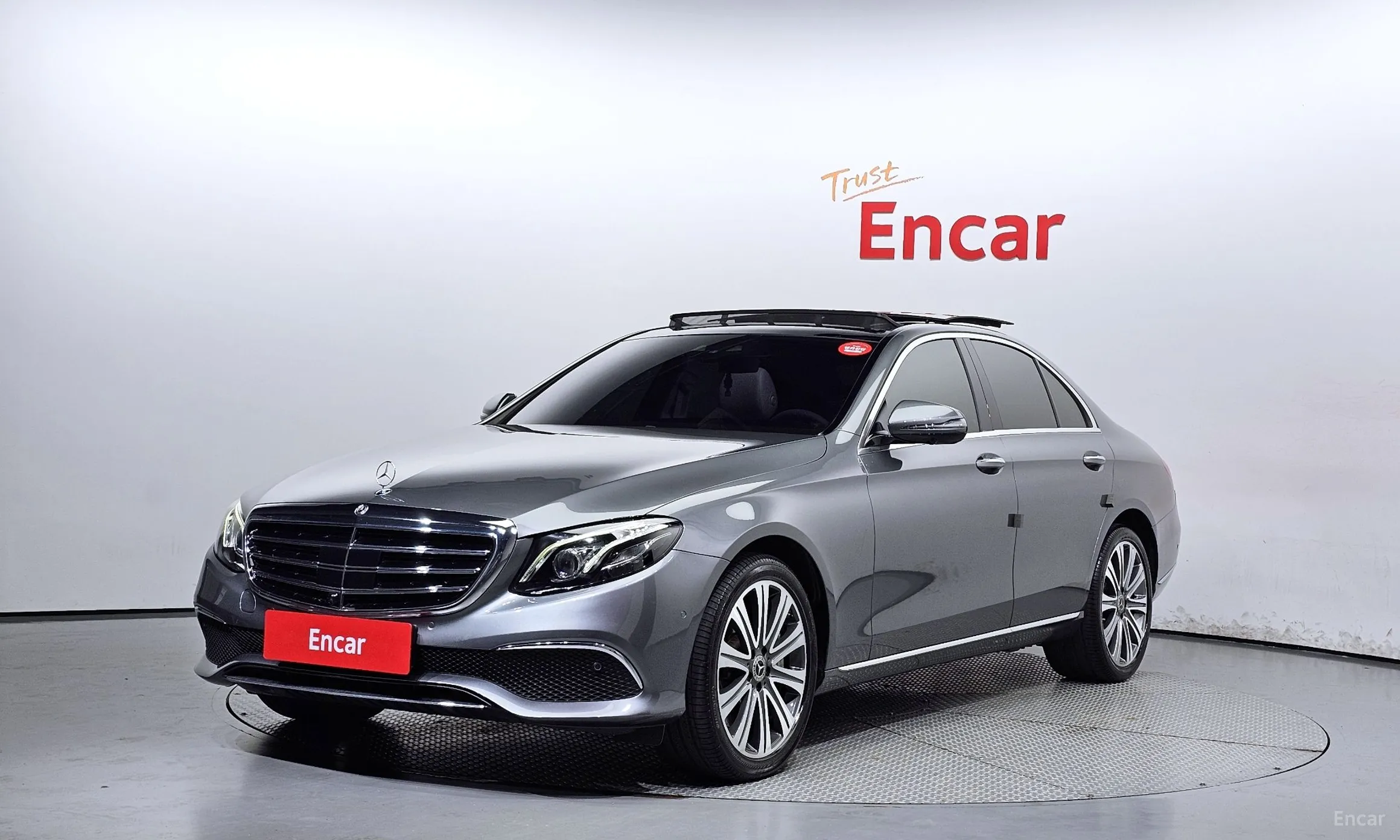 Mercedes Benz E-Class W213