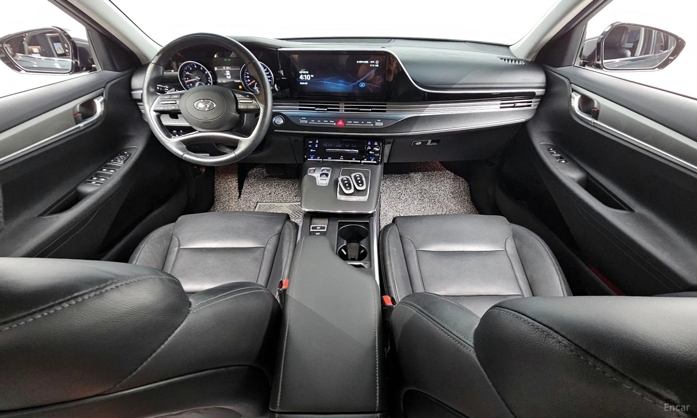 Hyundai Grandeur IG превью 4