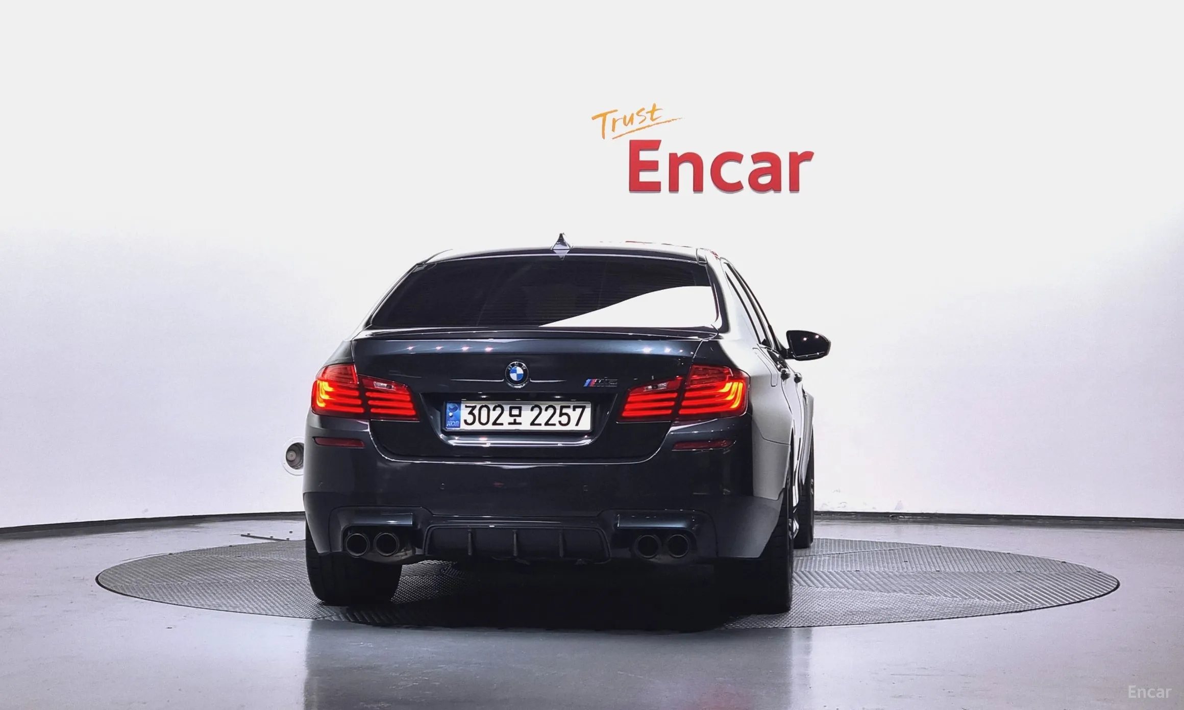 BMW M5 (F10) превью 3