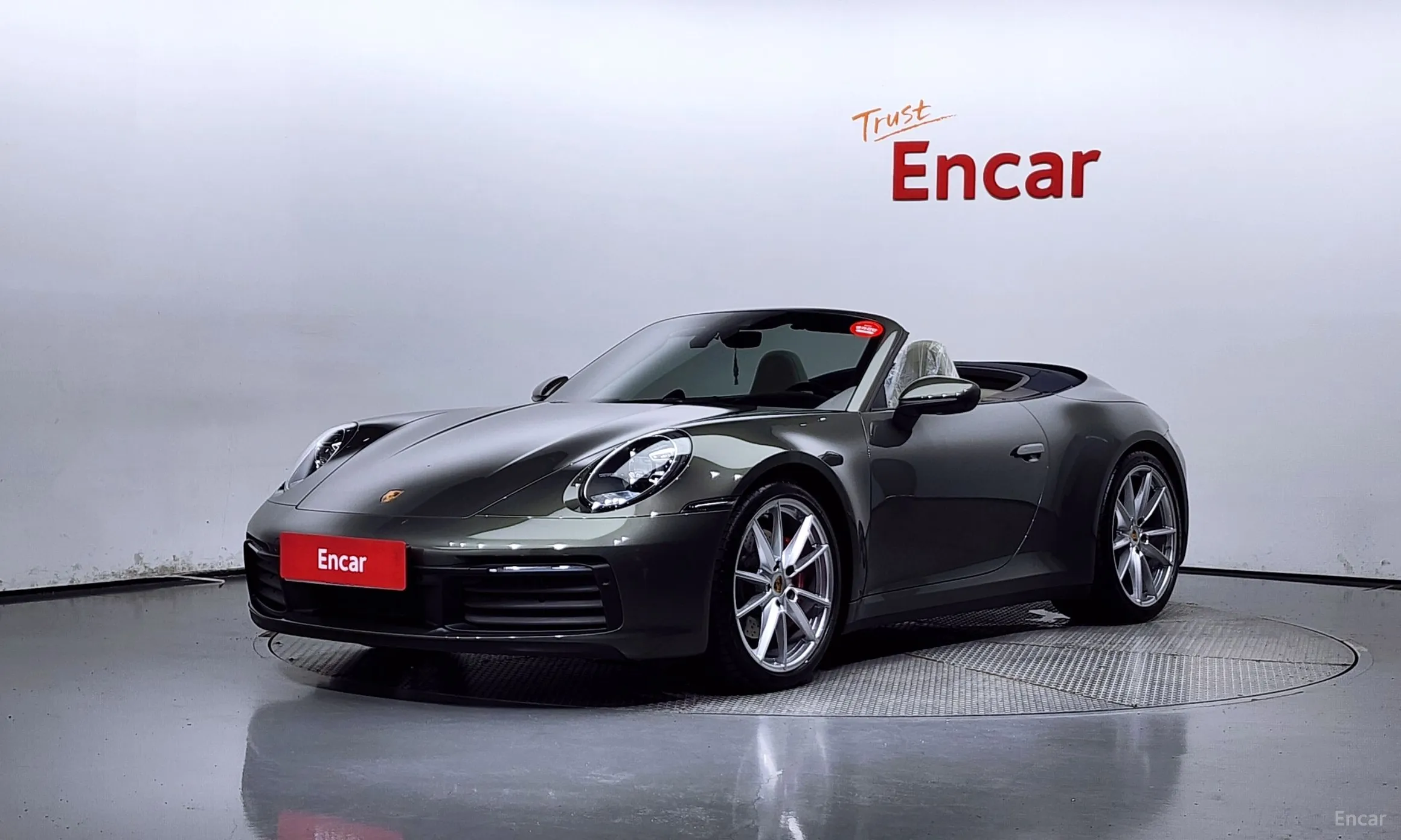 Porsche 911 (992)