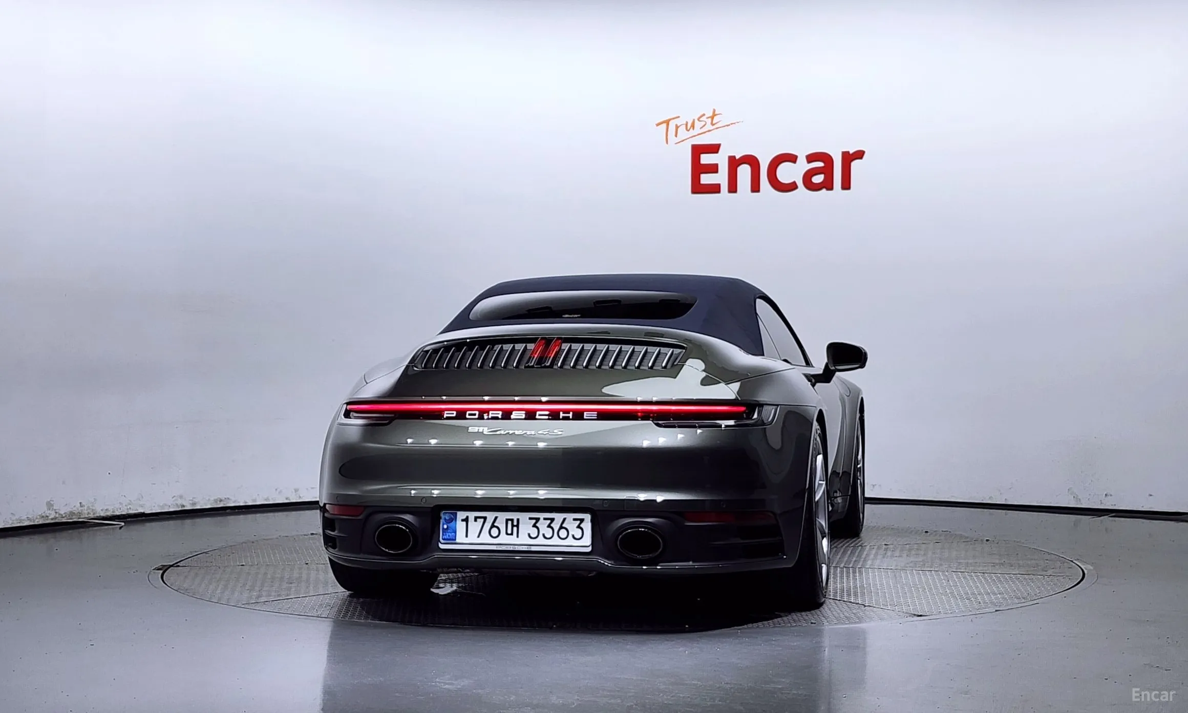Porsche 911 (992) превью 3